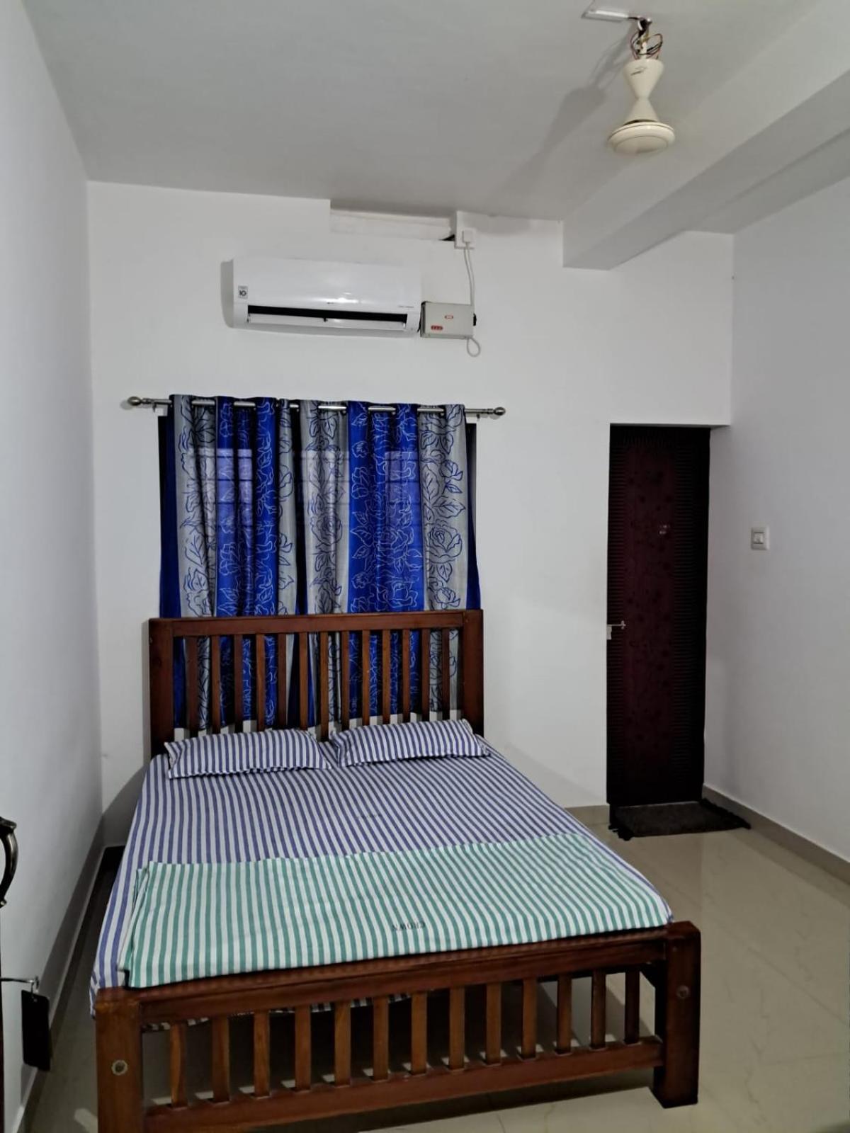 Crown Tourist Home view 3
