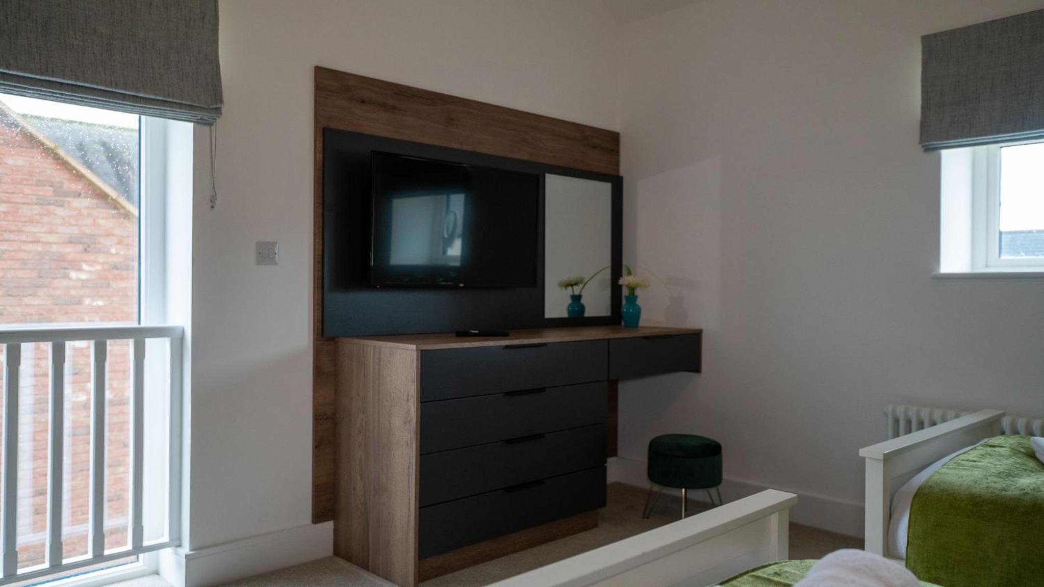 Northumberland Luxury Stays - The Galloway view 3