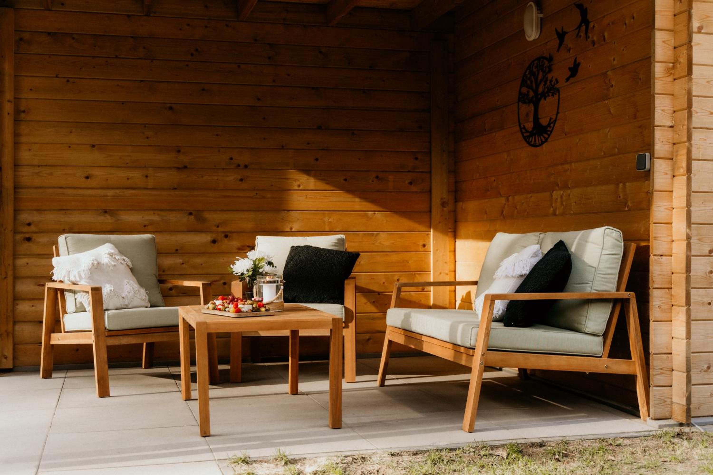 Romantisch Wellness Boshuisje met Sauna & Hottub view 4