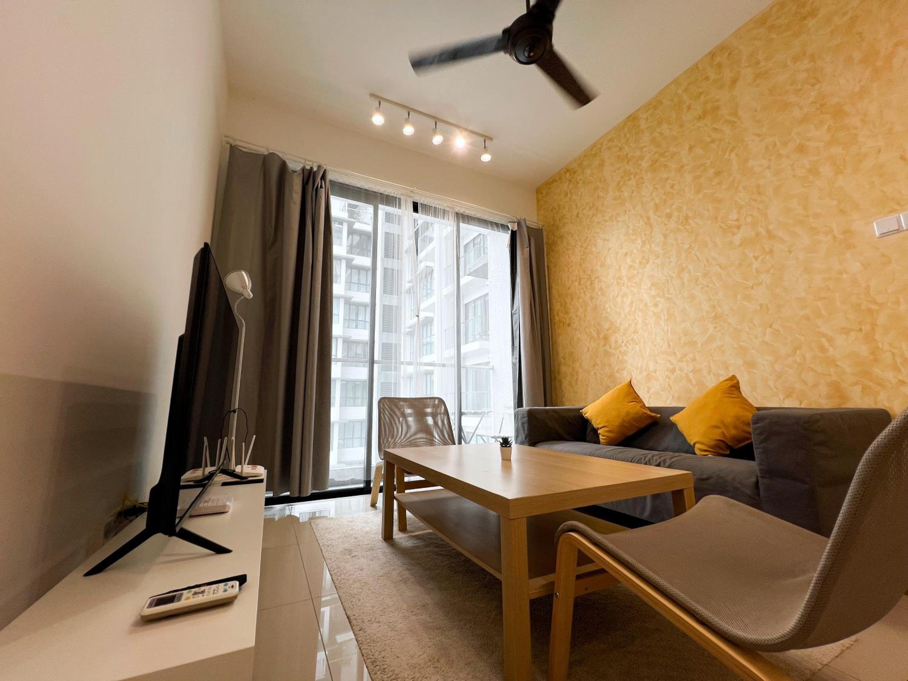 Velocity Mall Family Homestay