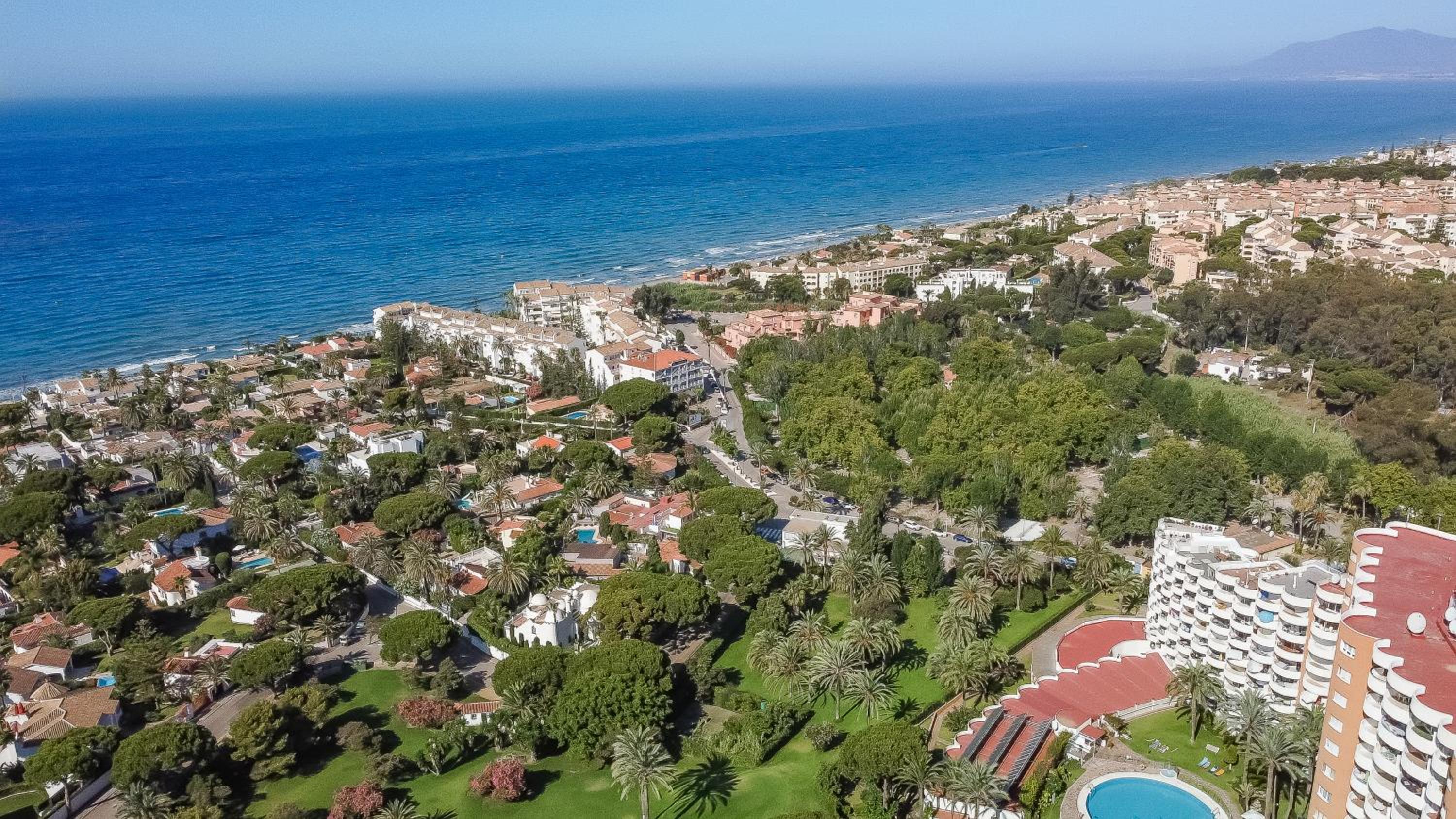 Sea views Apartment in Marbesa