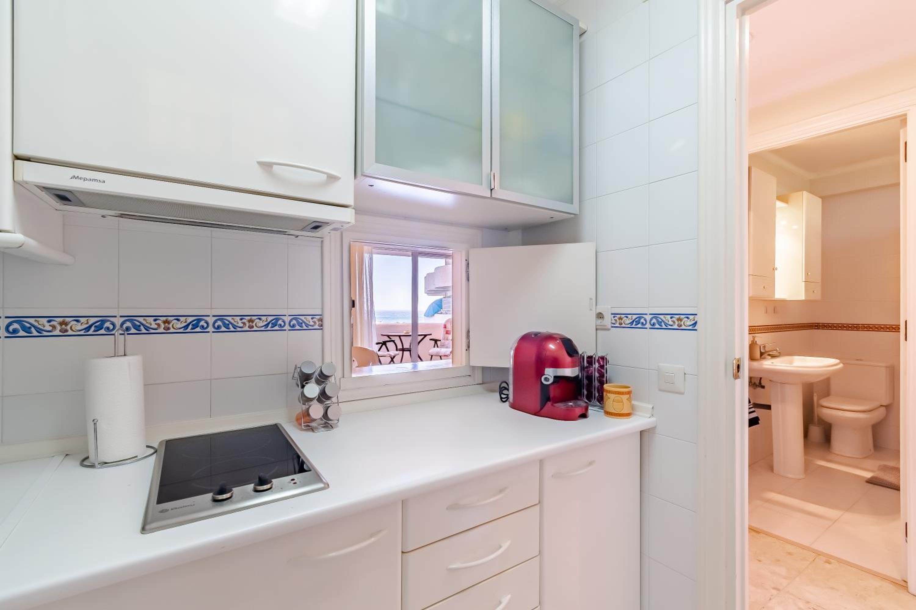 Sea views Apartment in Marbesa