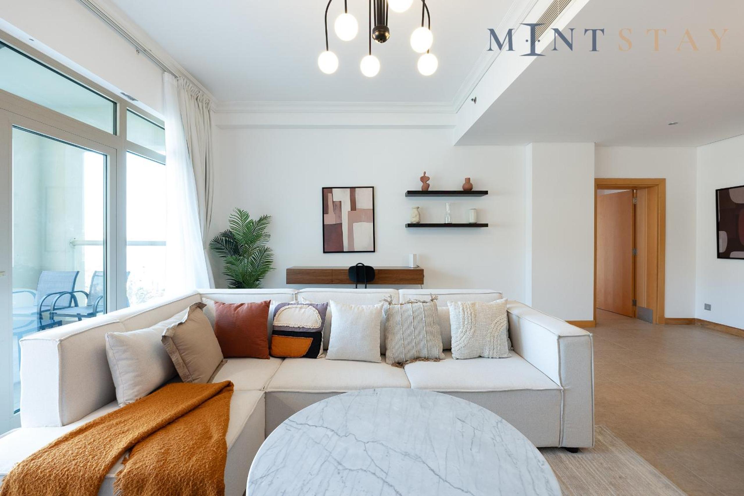 Shoreline 7, Palm Jumeirah - Mint Stay
