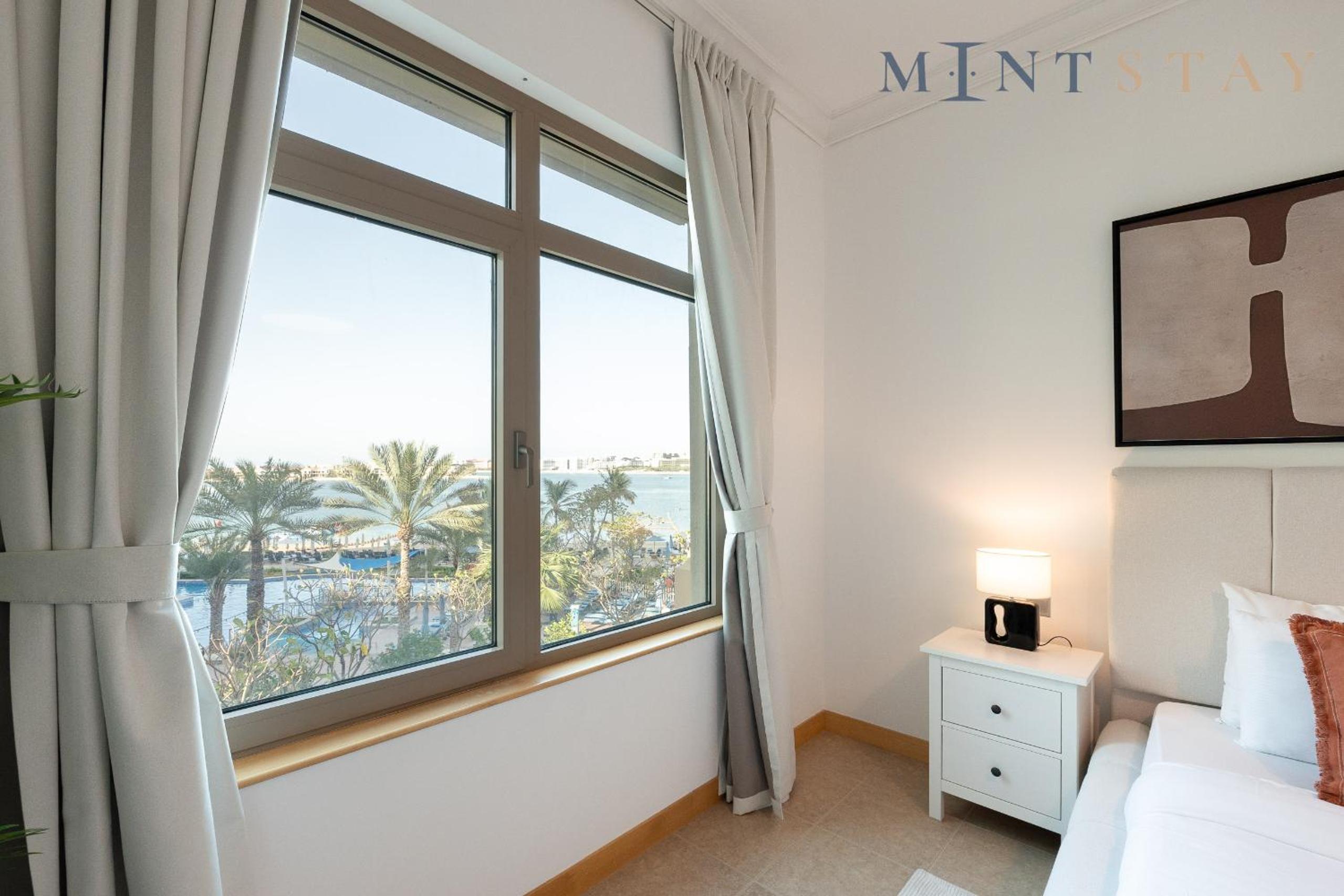 Shoreline 7, Palm Jumeirah - Mint Stay