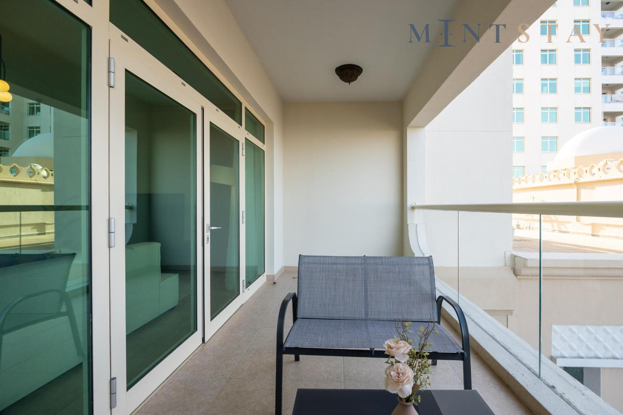 Shoreline 7, Palm Jumeirah - Mint Stay