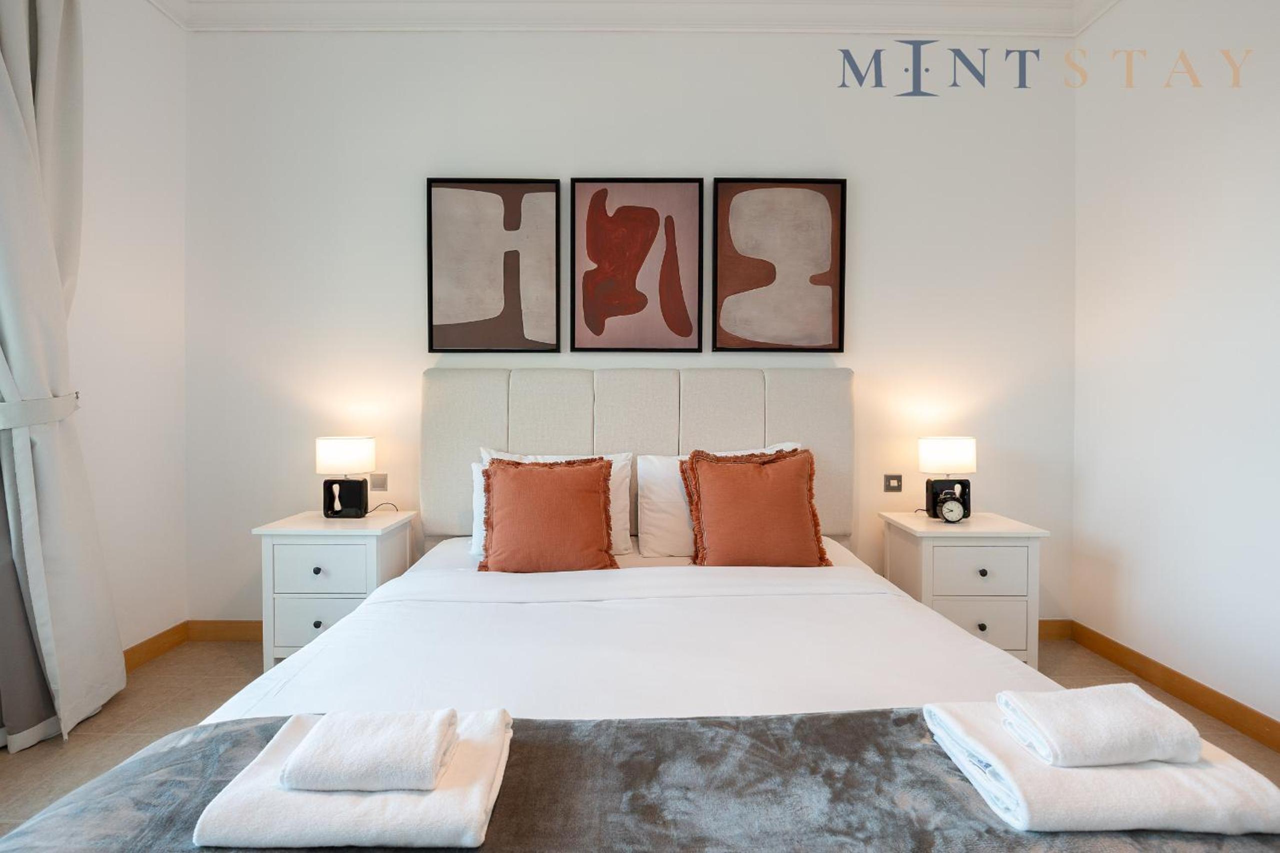 Shoreline 7, Palm Jumeirah - Mint Stay