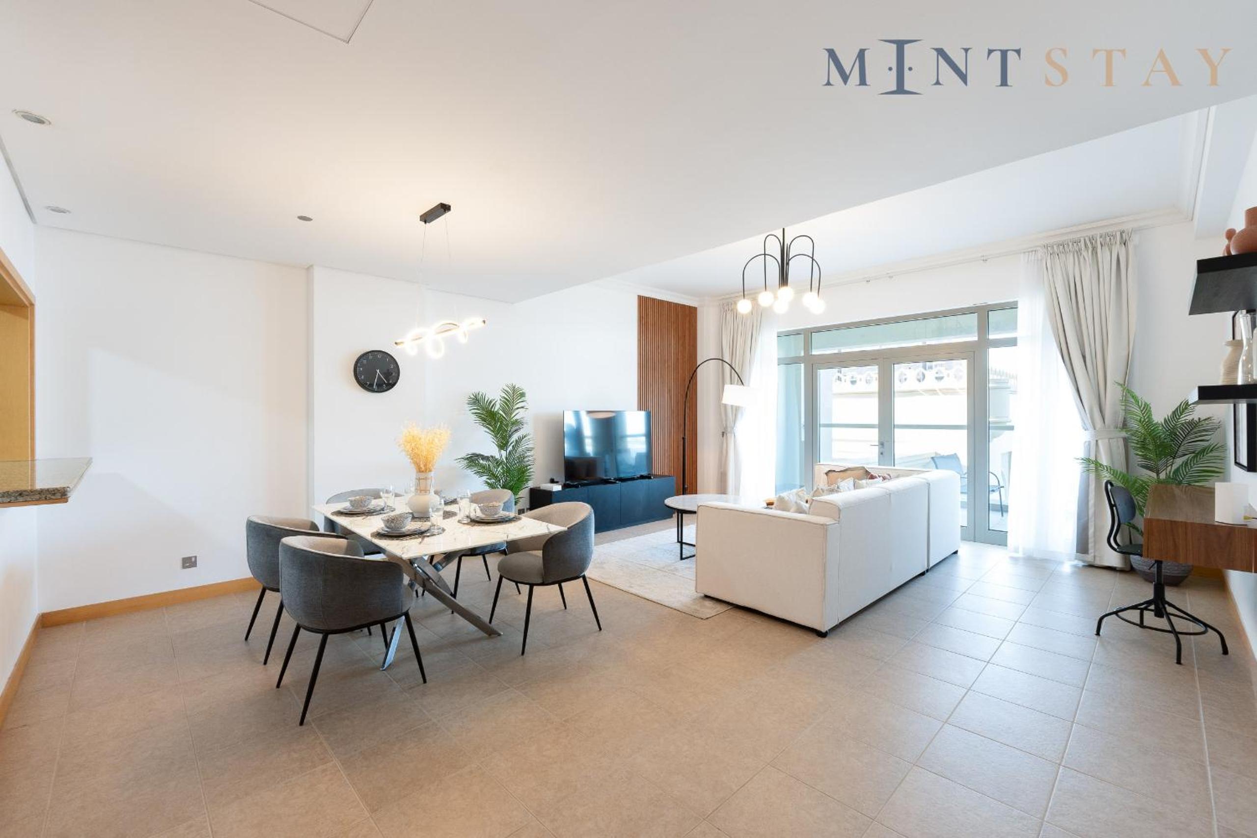 Shoreline 7, Palm Jumeirah - Mint Stay