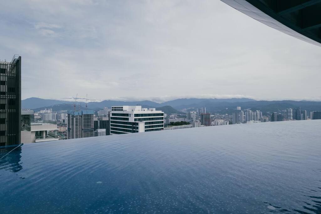 NEW! Eaton Infinity SKY POOL KLCC view Pavilion