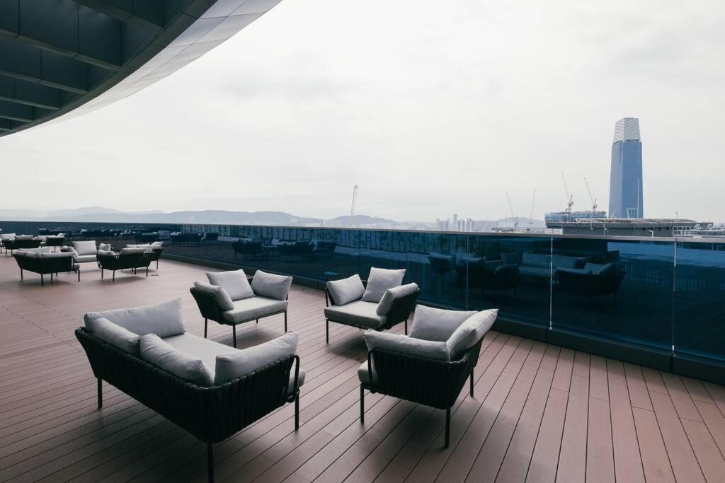 NEW! Eaton Infinity SKY POOL KLCC view Pavilion