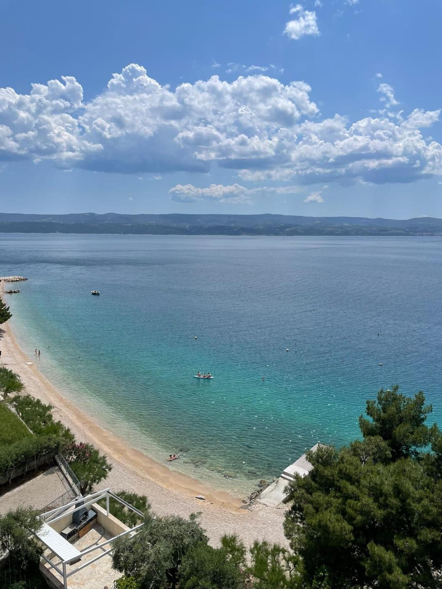 EMMI Nemira Omis photo 4