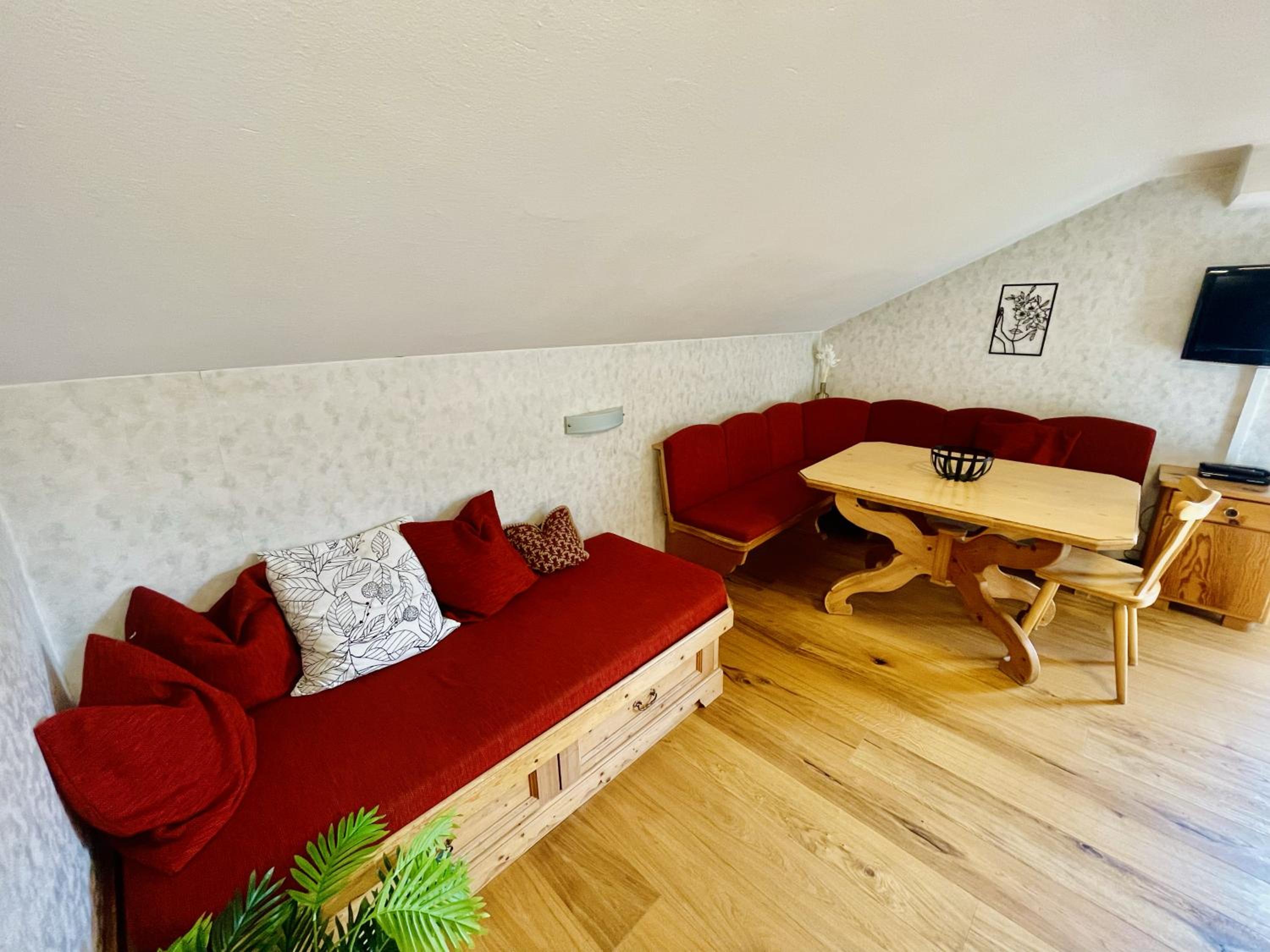 Pop-up2 Apartment - Zentral, Balkon, wandern, biken