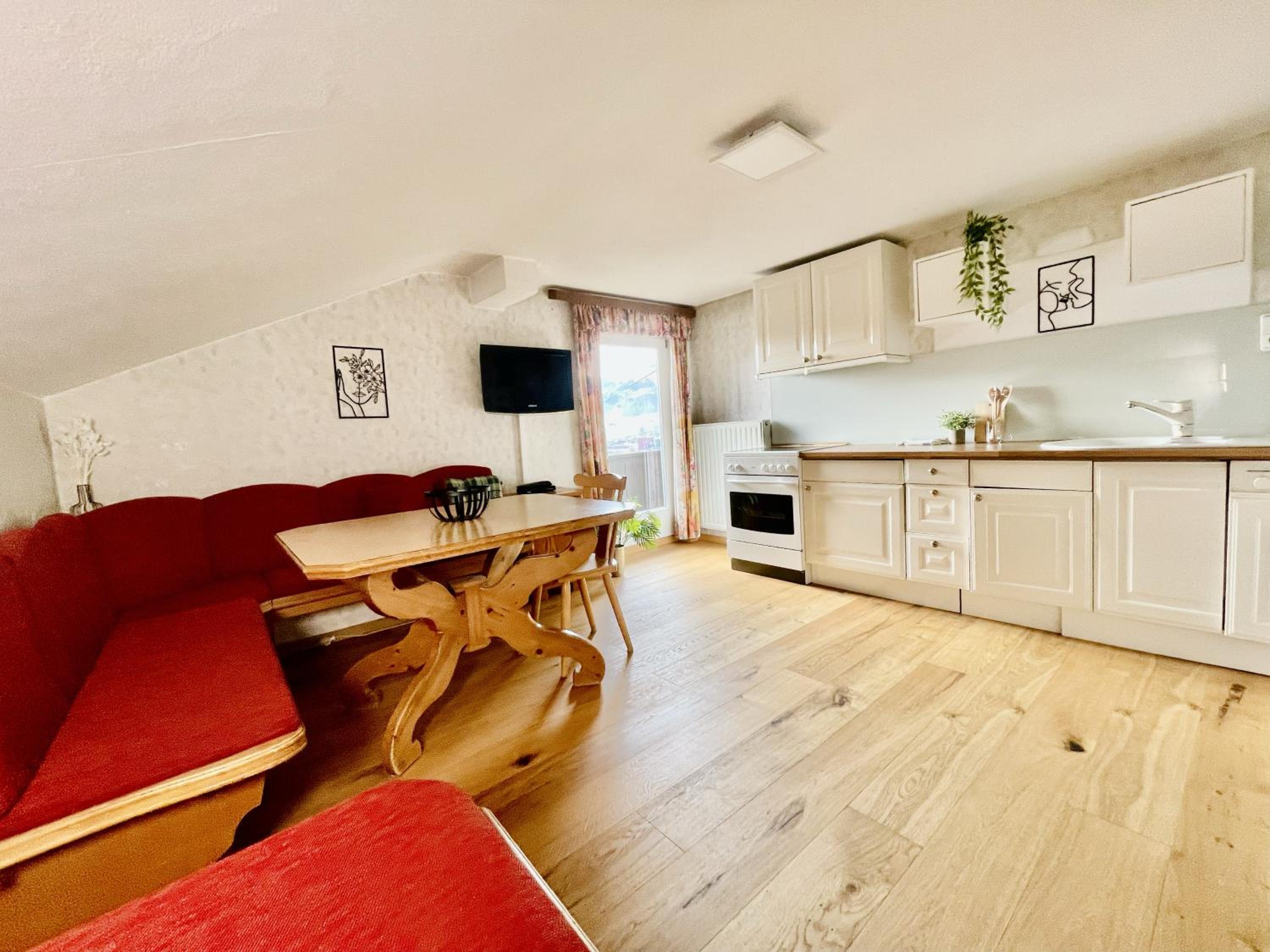 Pop-up2 Apartment - Zentral, Balkon, wandern, biken