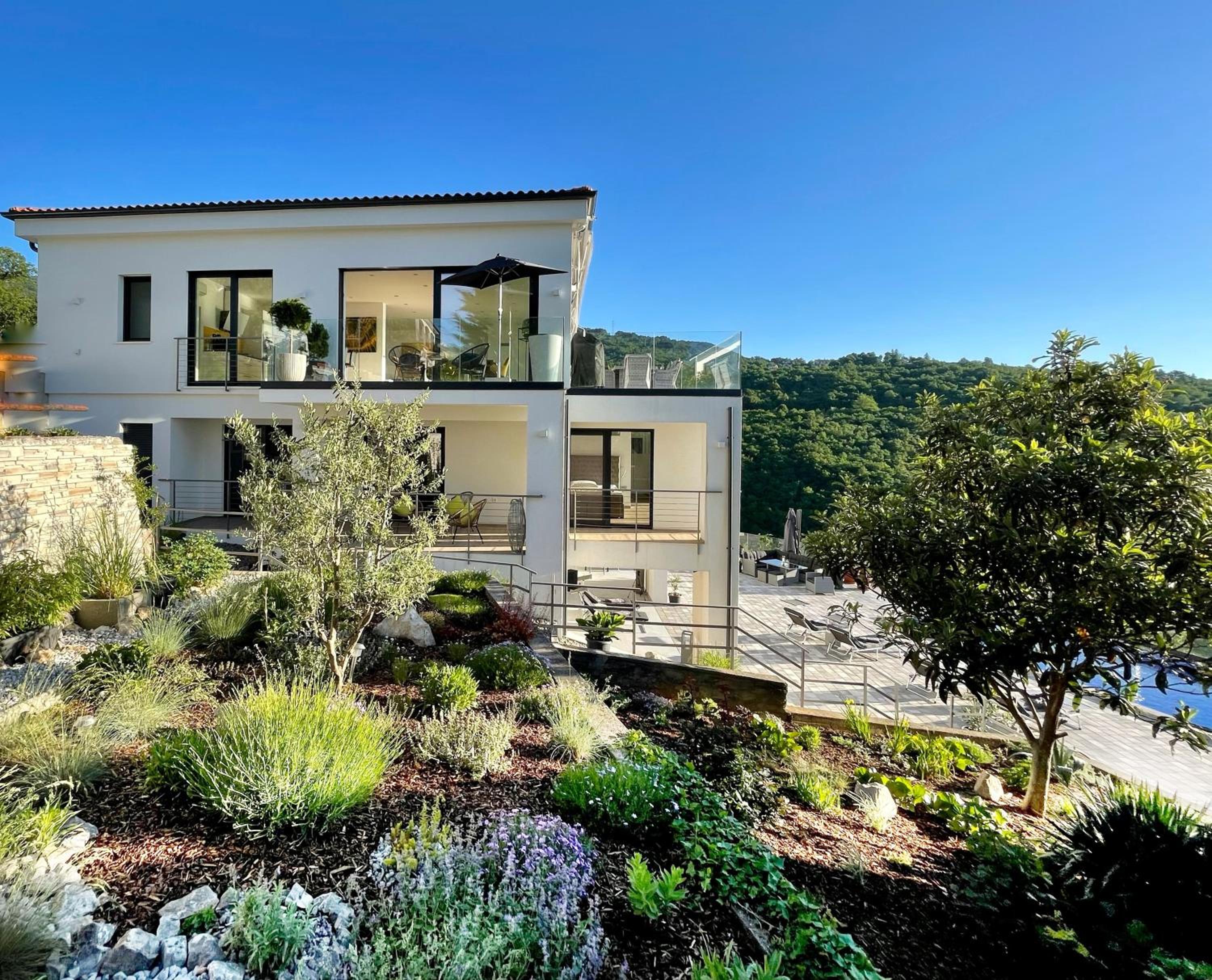Villa White Pearl Opatija Luxury Stay with Pool and Sea View - main view
