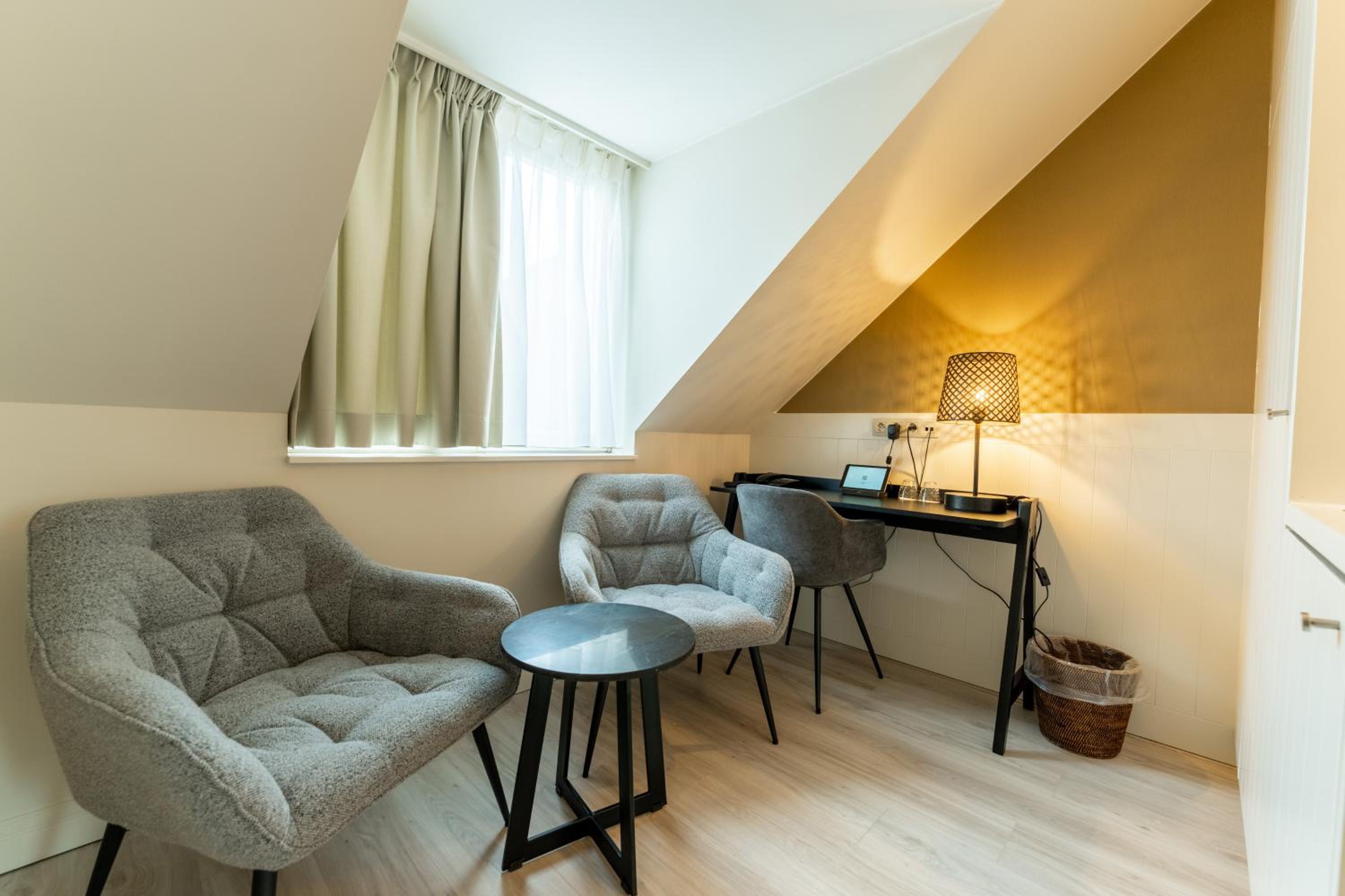 Bruges Vacations - Hotel Acacia - Property Image 10