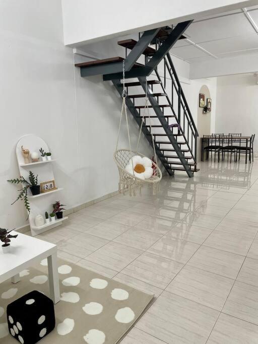 Ipoh Guest House 8-9 pax photo 2