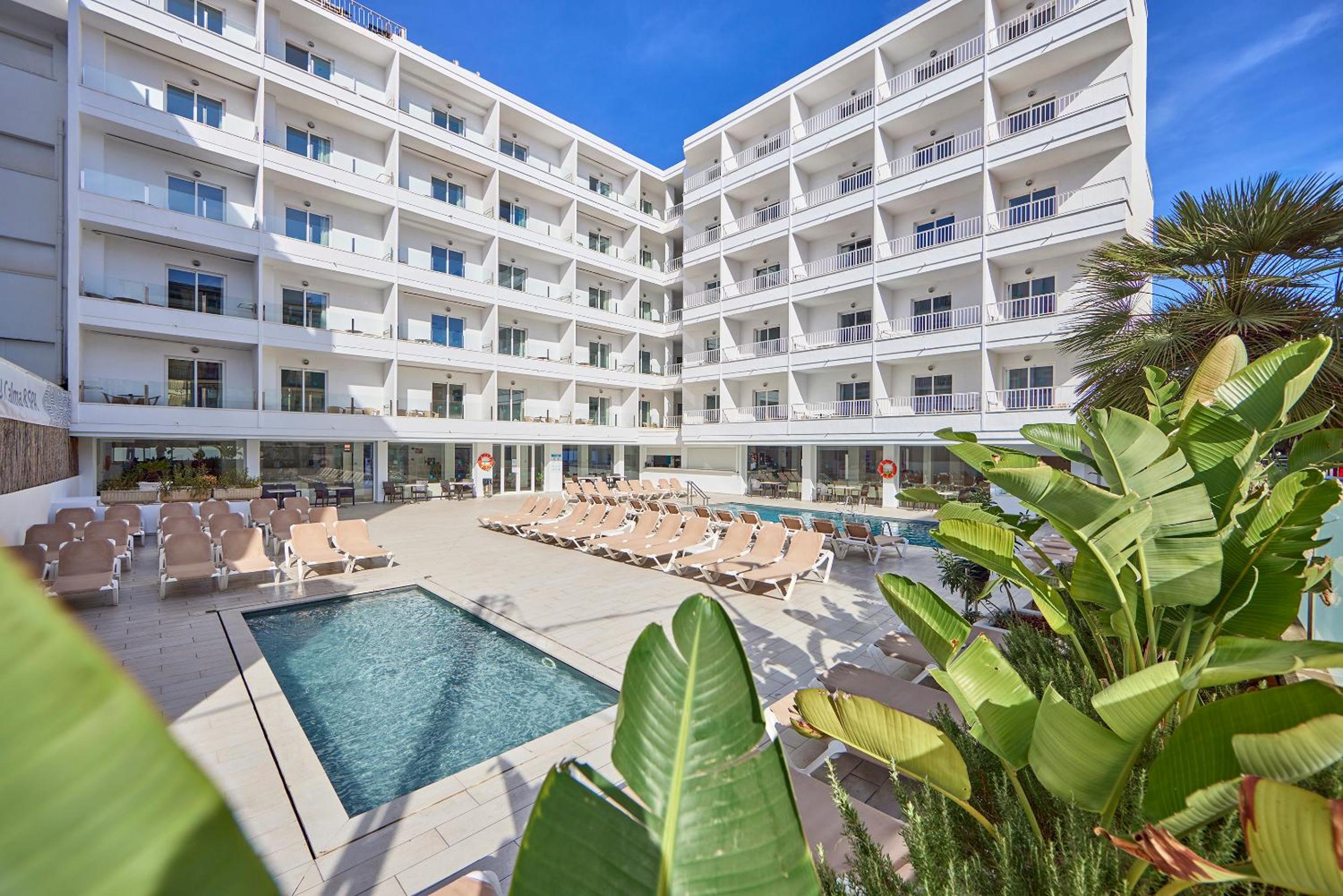Hotel Ilusion Calma & Spa en Can Pastilla — recepcion & lobby