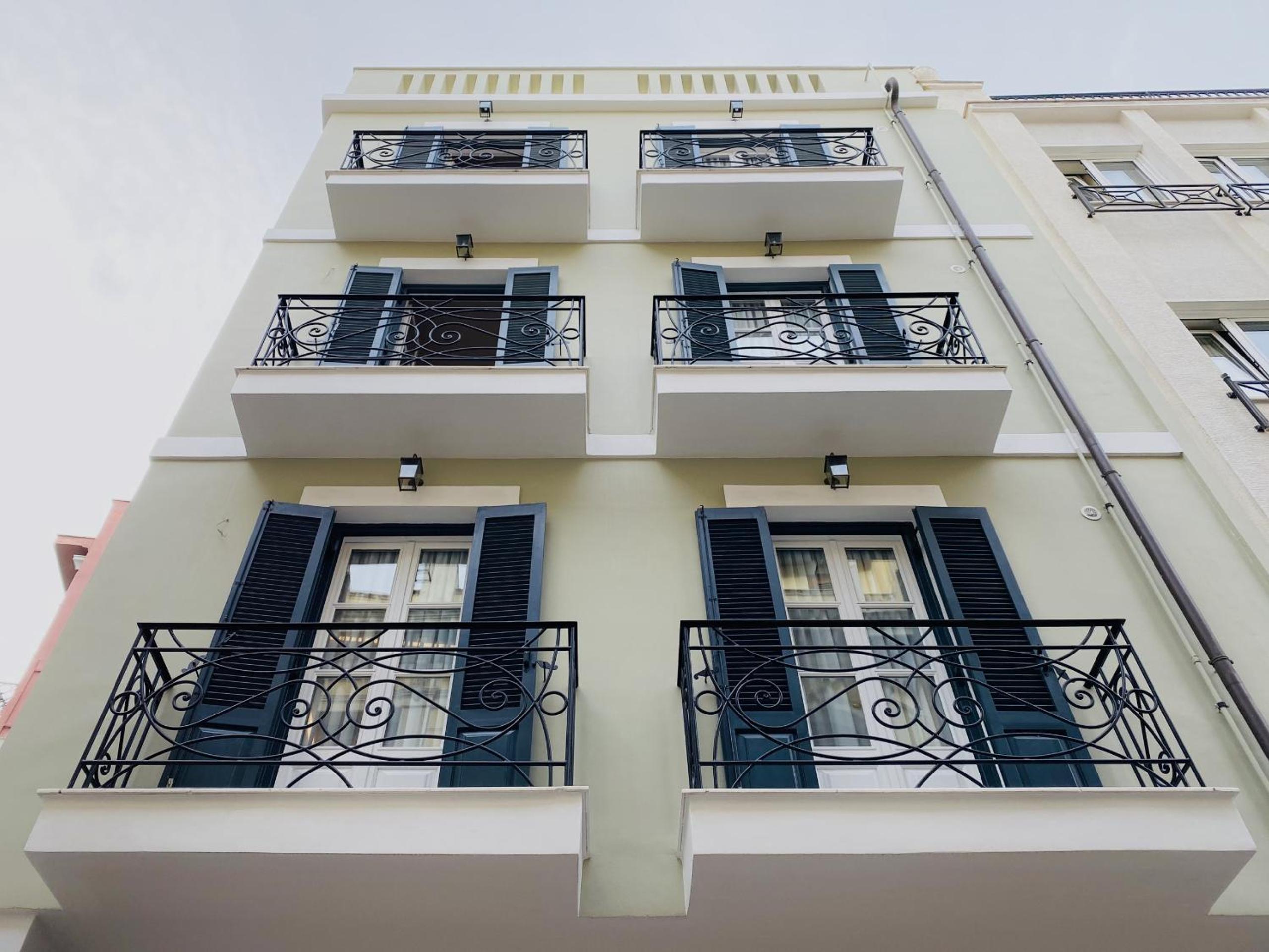Shell Apartment - Plaka