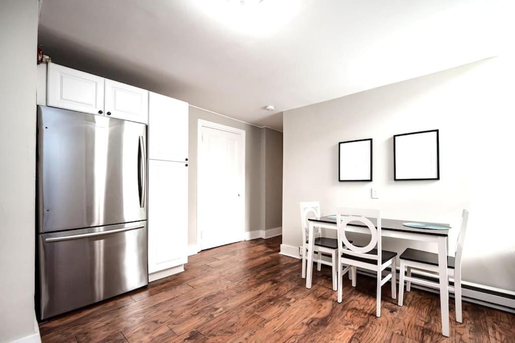 Wilmington Vacations - Park Place- cozy modern space fully updated fast WiFi good coffee and easy parking - Property Image 12