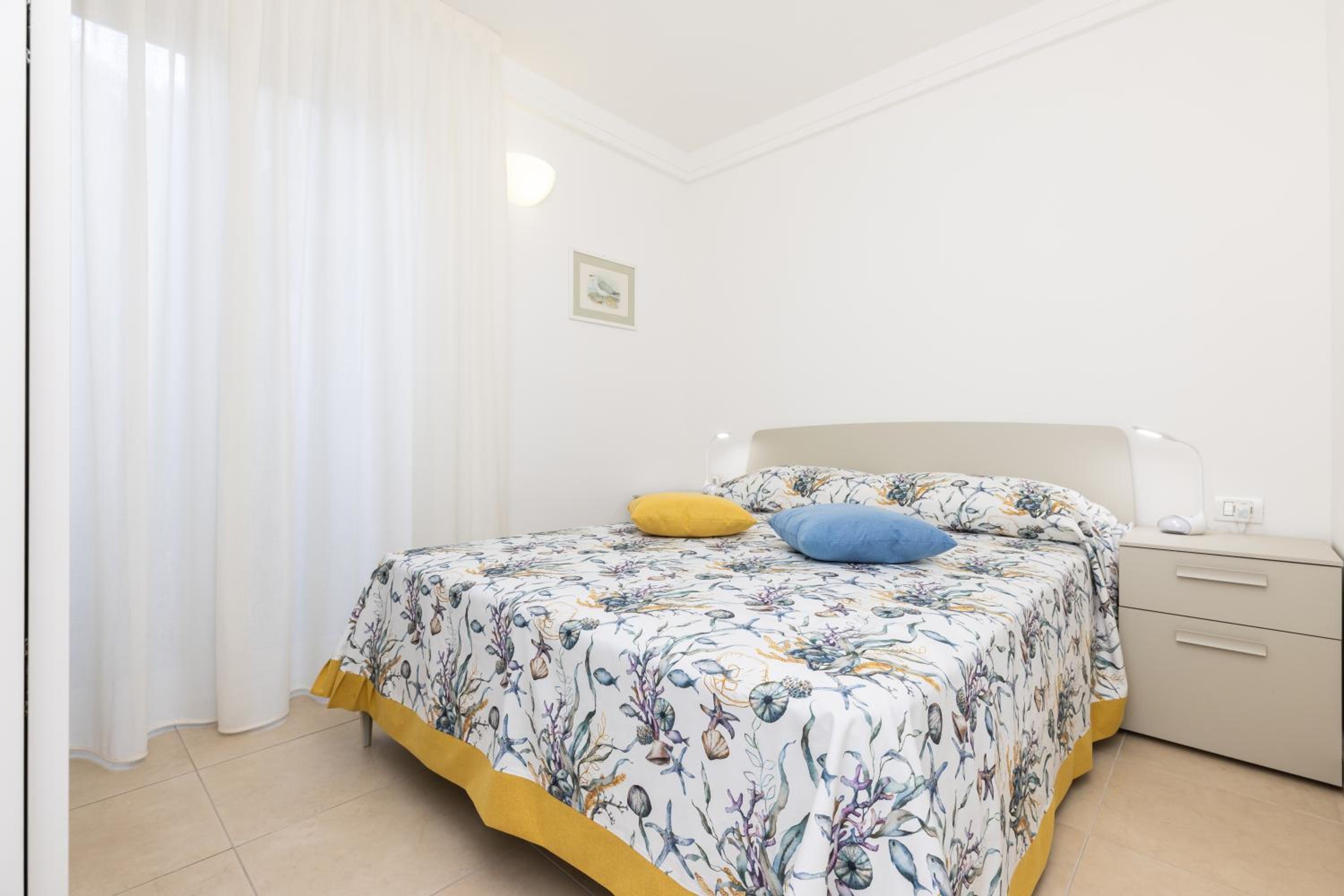 VELO JEDRO Apartmani PUNTA