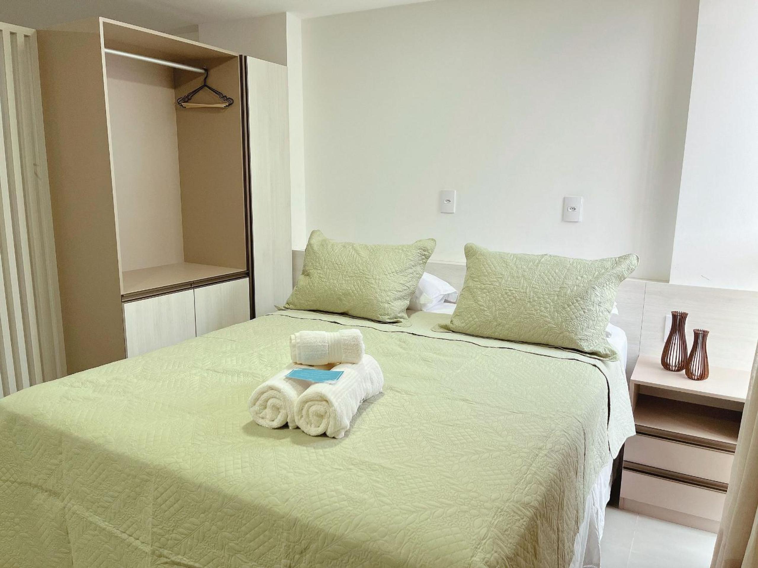 Flat FM20 Cabo Branco #L3 - By Almare