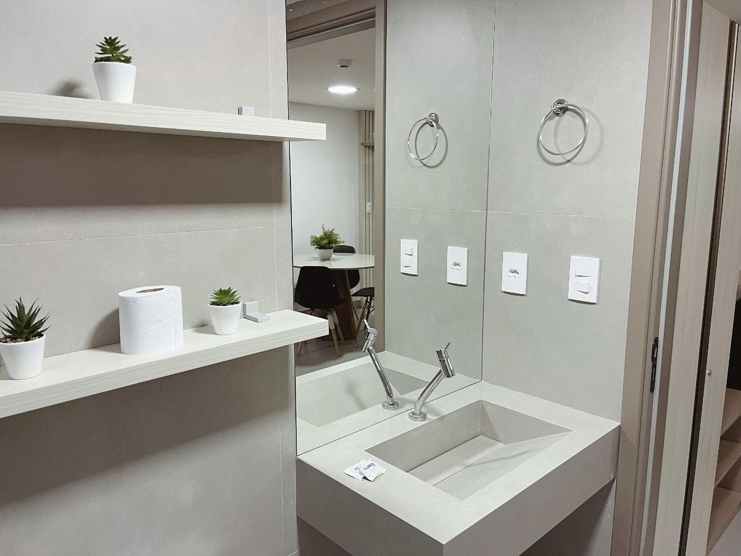 Flat FM20 Cabo Branco #L3 - By Almare