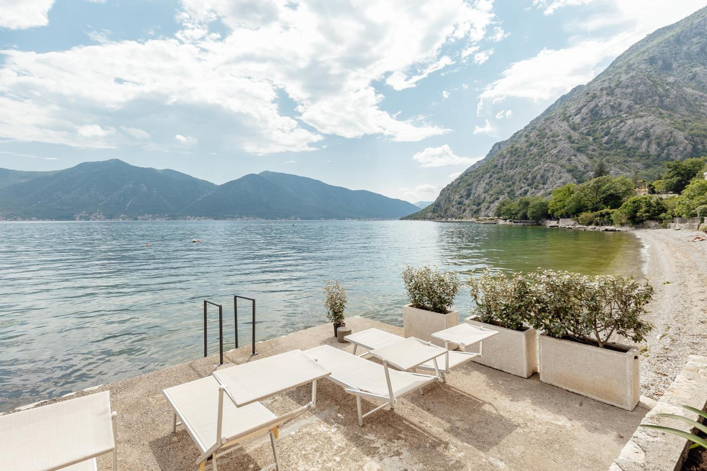 Beachfront Orahovac view 2