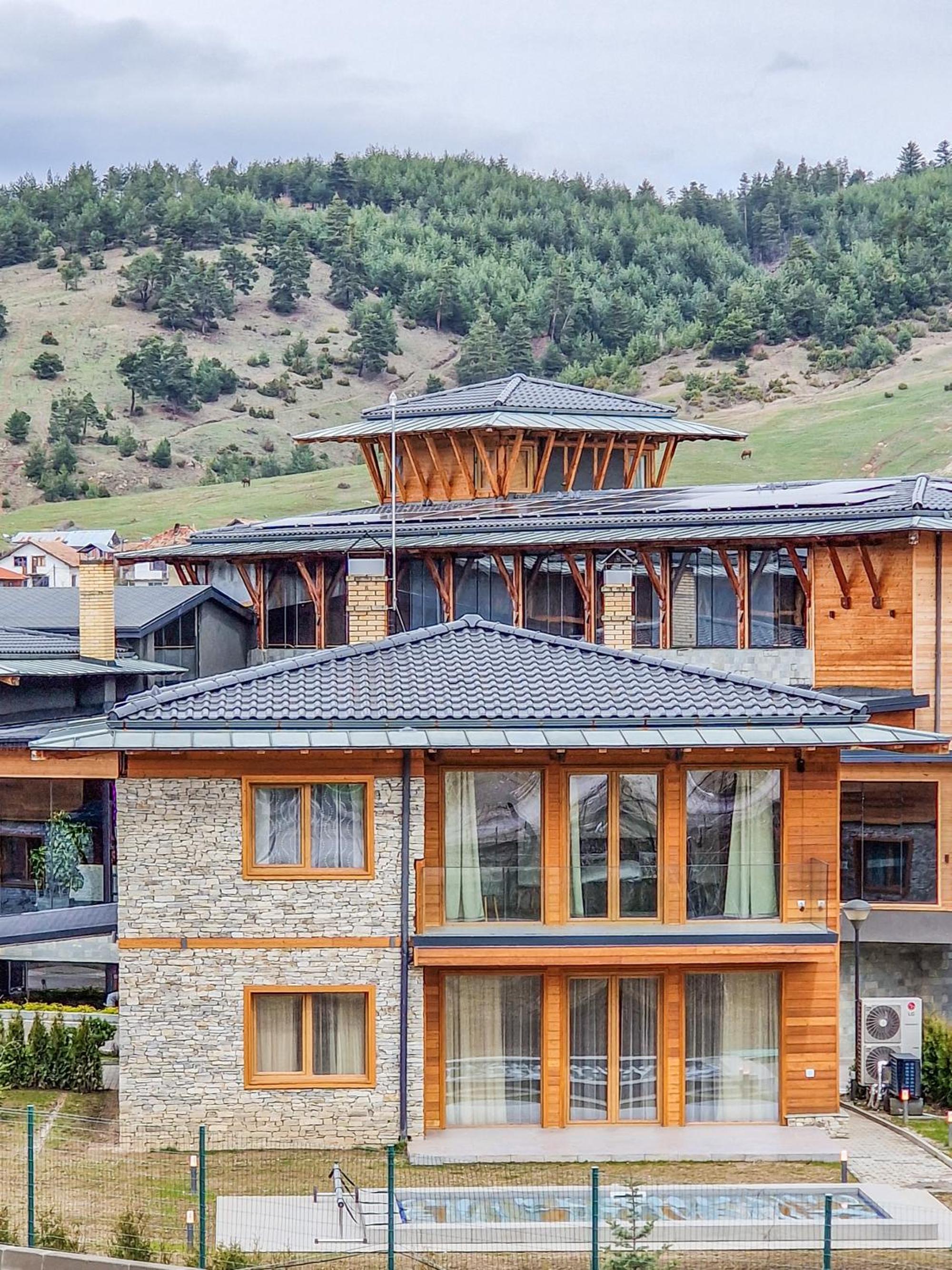 City Escape - 4 bedroom villa in Grand Hotel Therme
