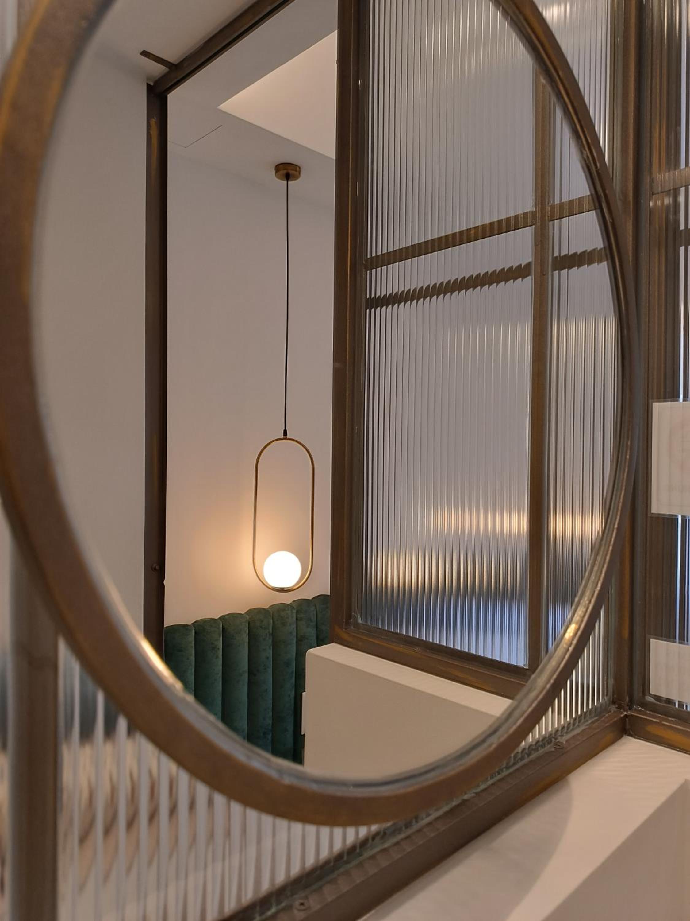 MUSES LUXURY SUITES