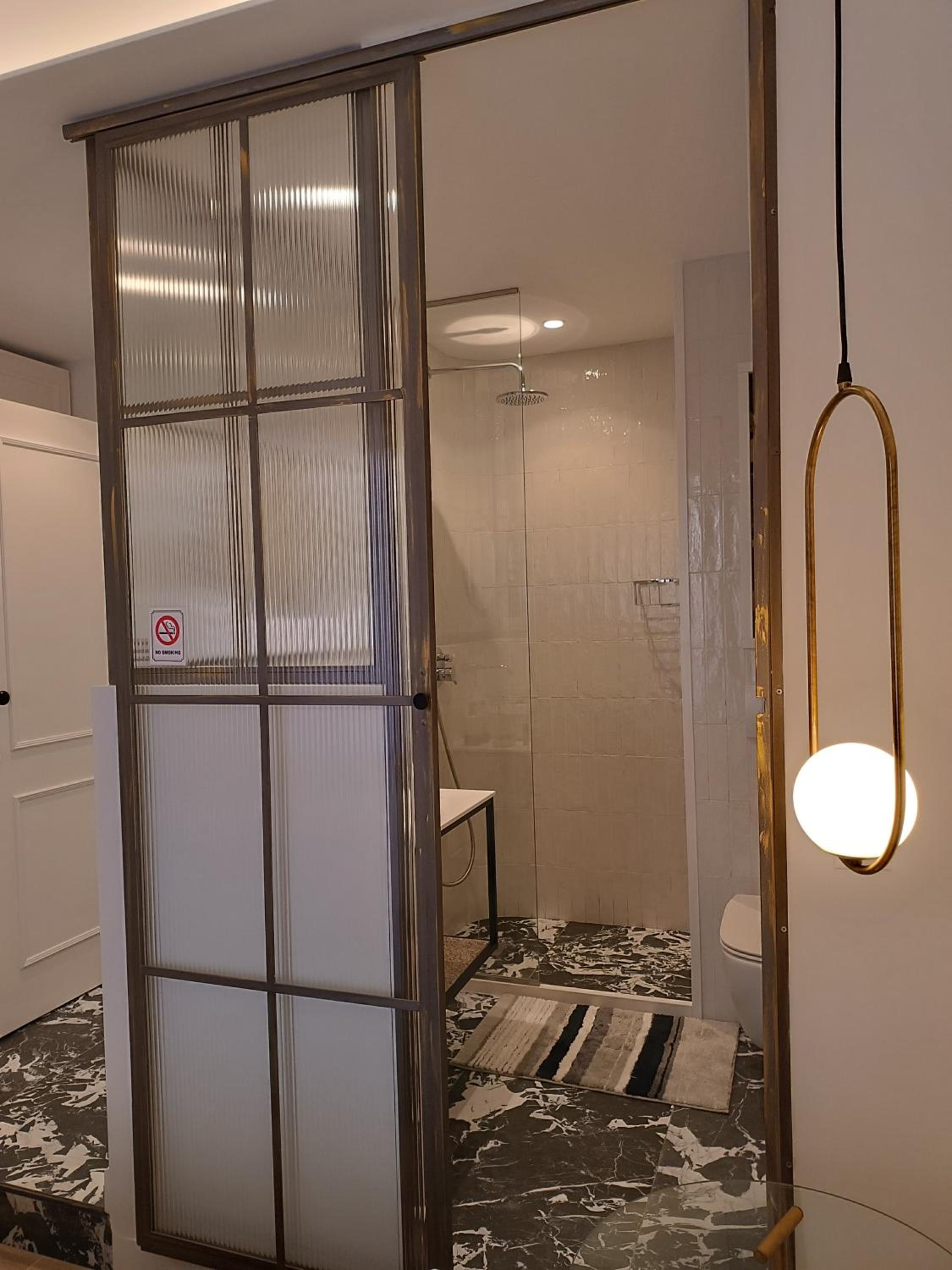 MUSES LUXURY SUITES