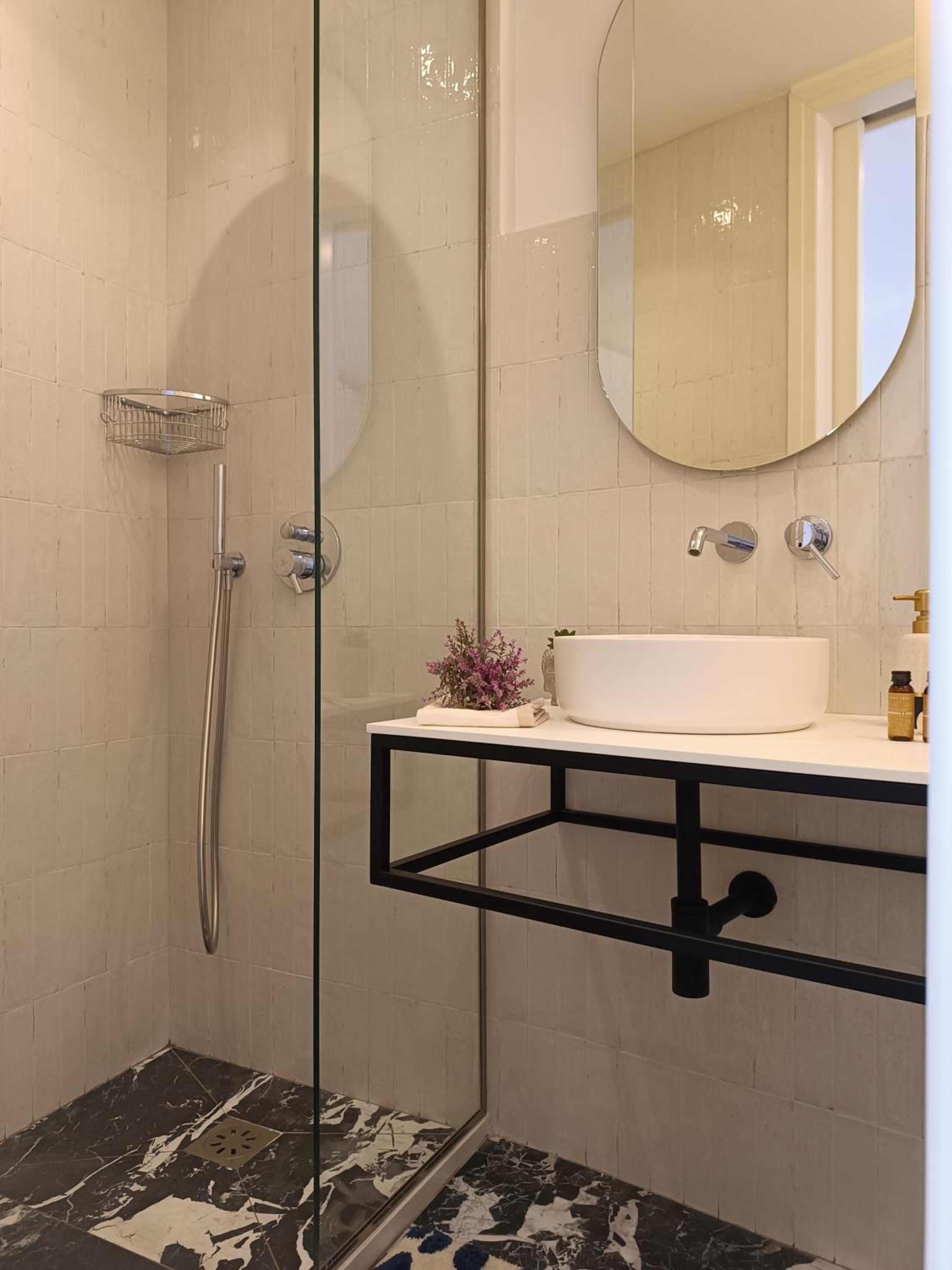 MUSES LUXURY SUITES