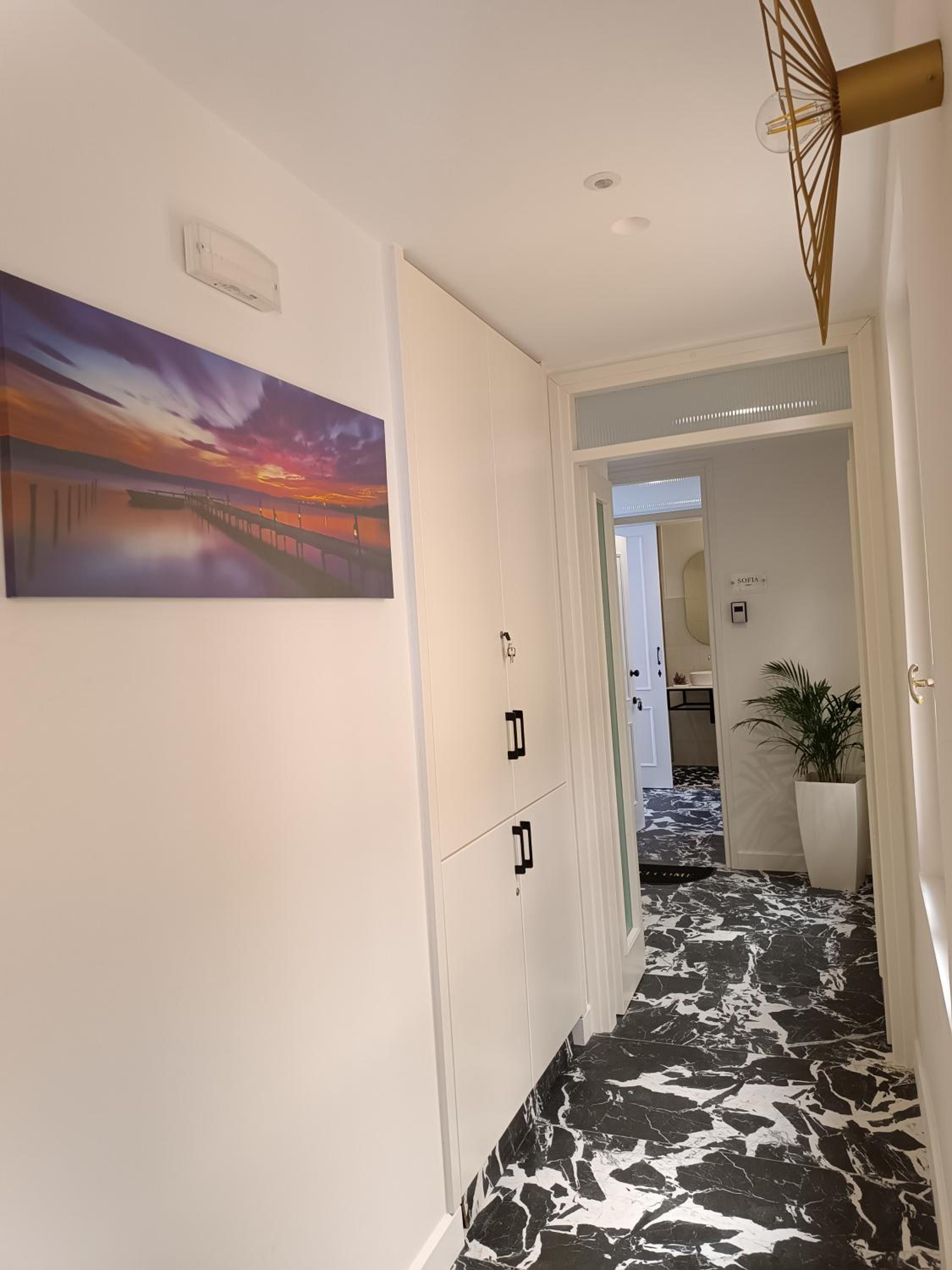MUSES LUXURY SUITES