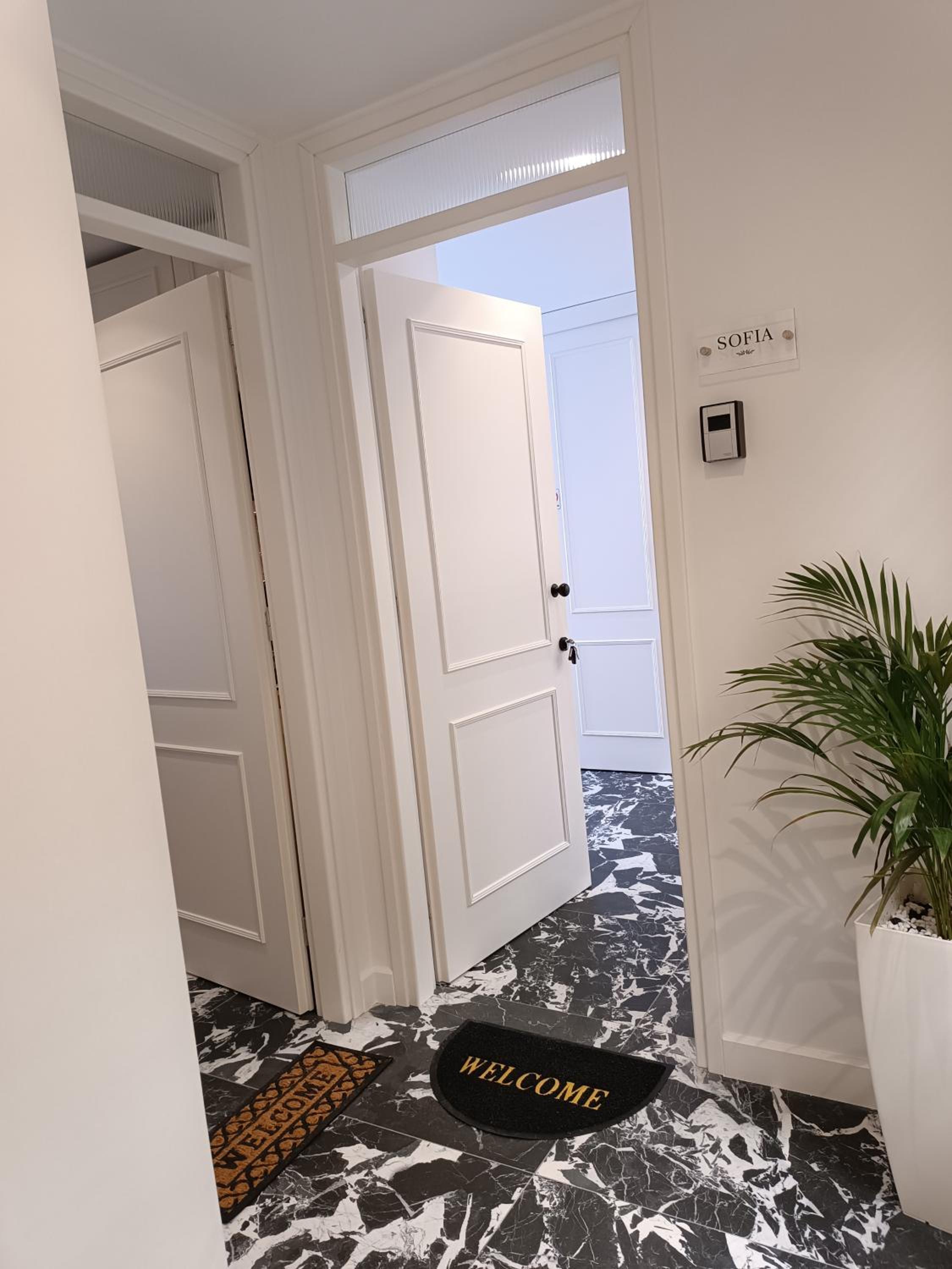 MUSES LUXURY SUITES