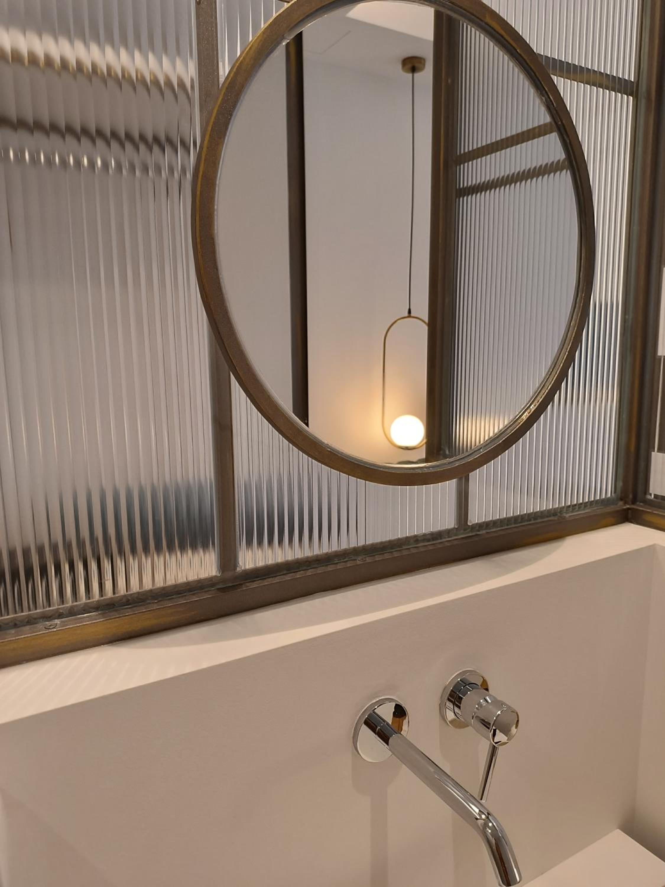MUSES LUXURY SUITES