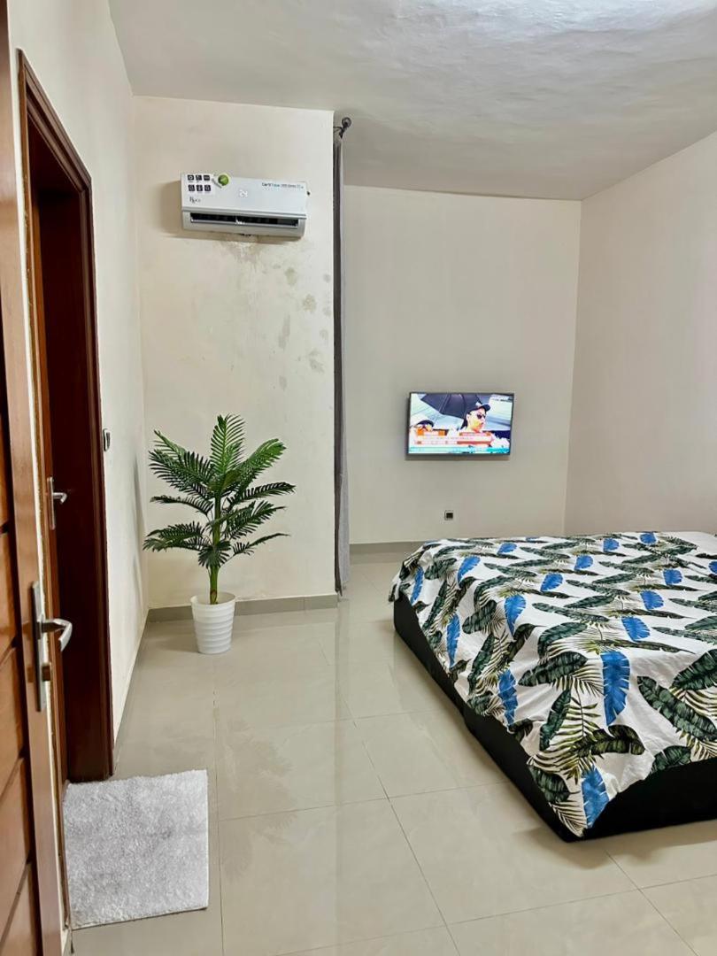Private Comfy Room In Cotonou Central