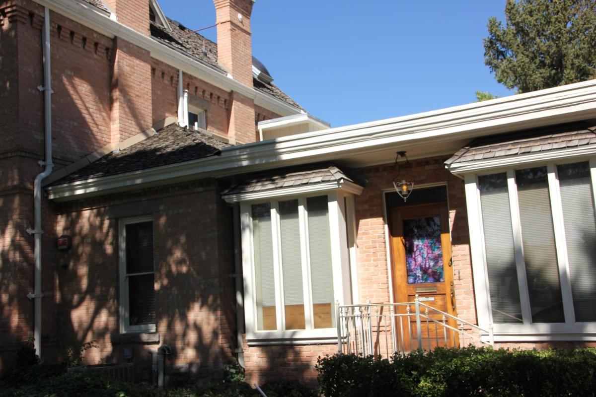 Hines Mansion - Property Image 2