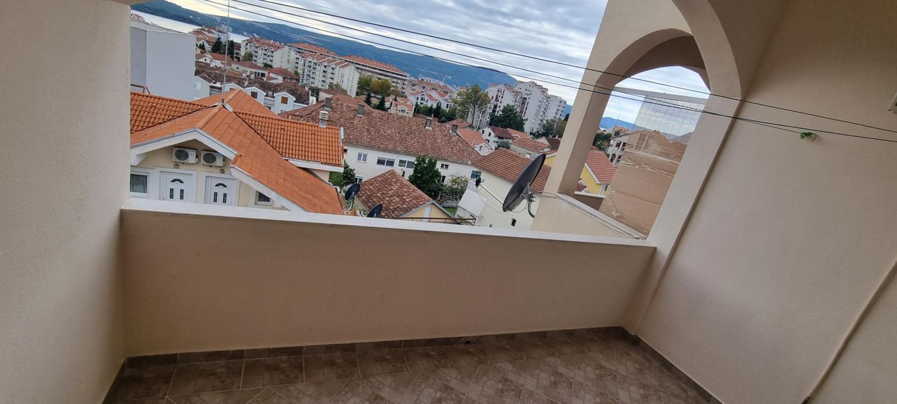 Apartments Kosta