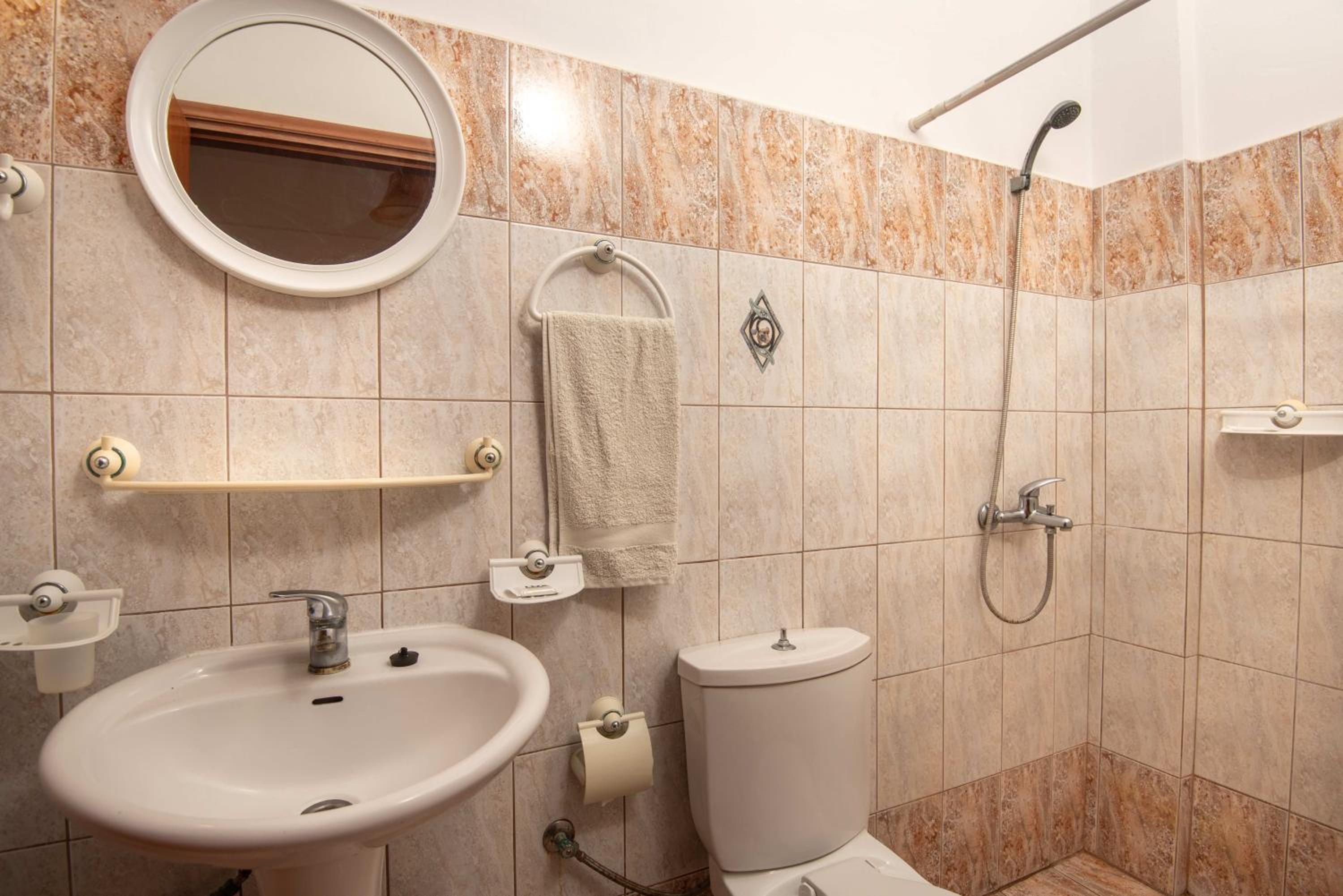 Dimitras Apartments