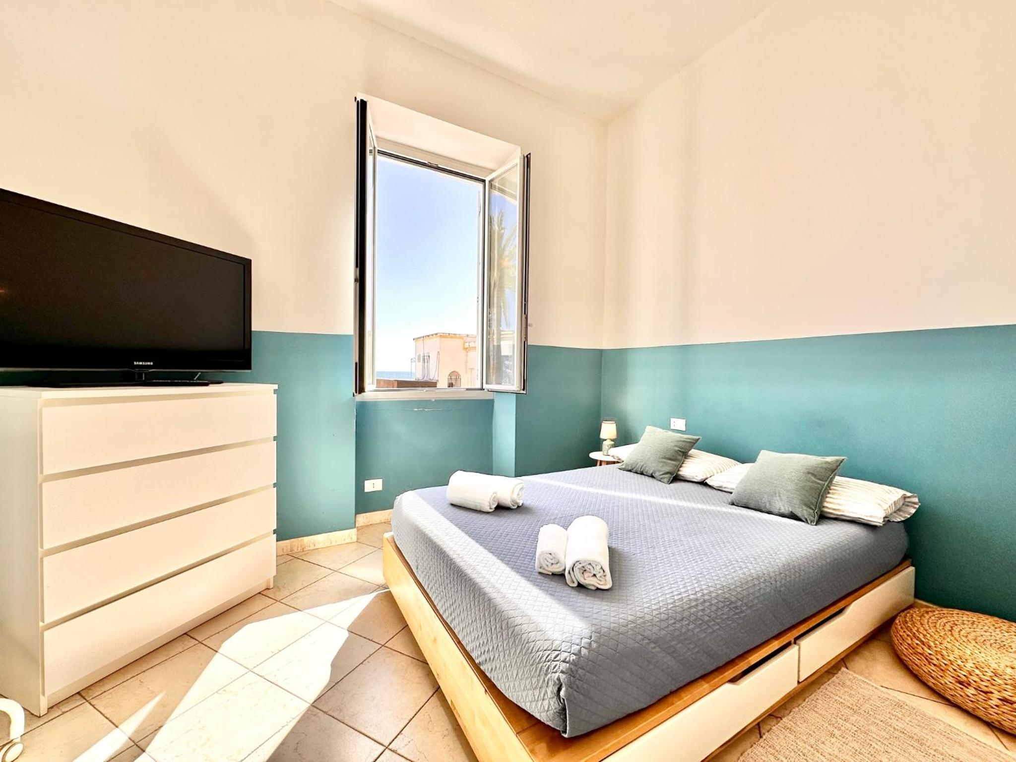 Hostdomus - Sea and Sand Suite view 4