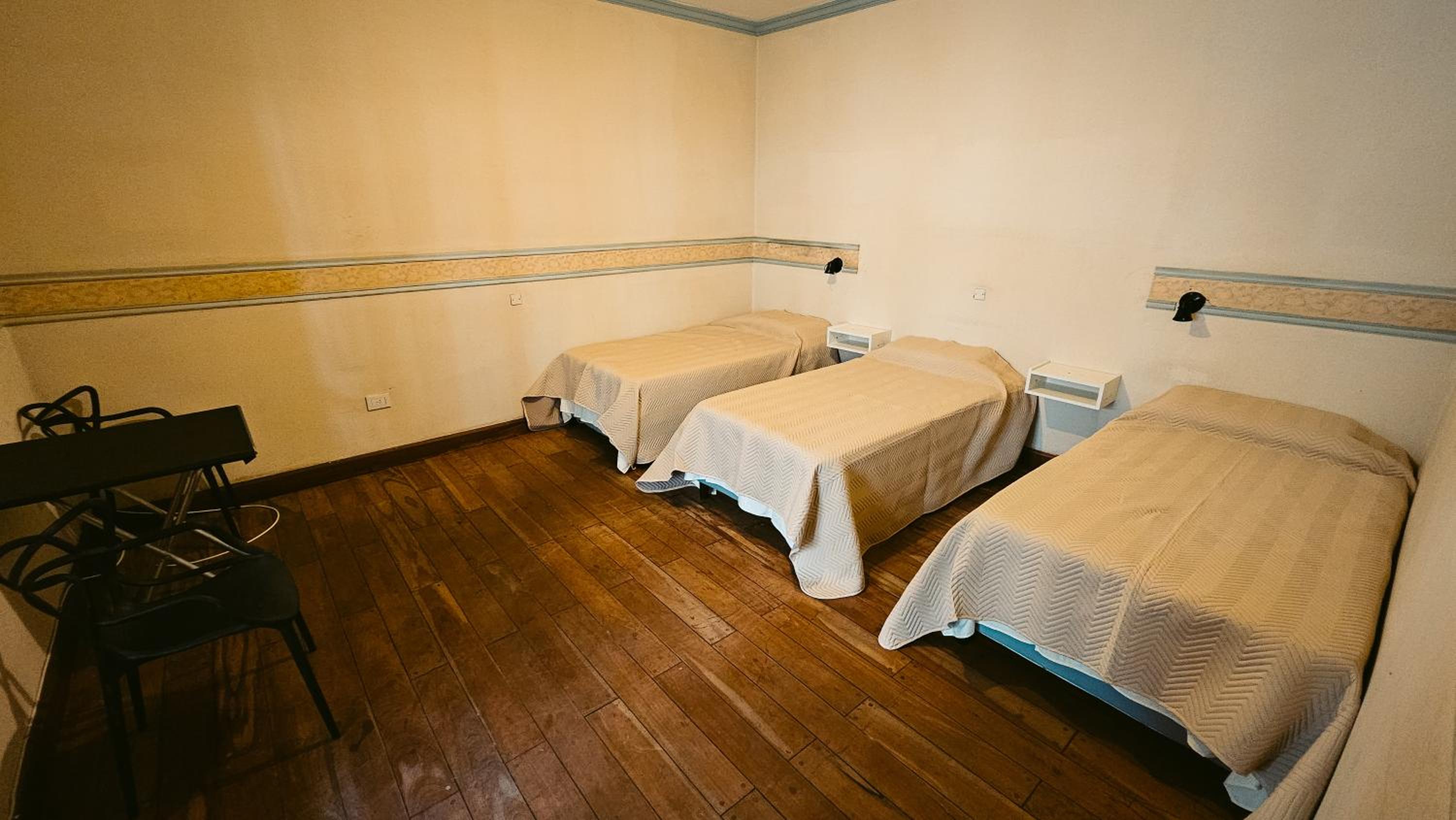 Valhalla Hostel & Suites