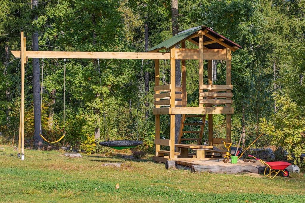 Elupuu forest cabin with sauna
