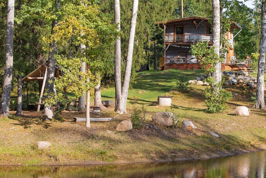 Elupuu forest cabin with sauna