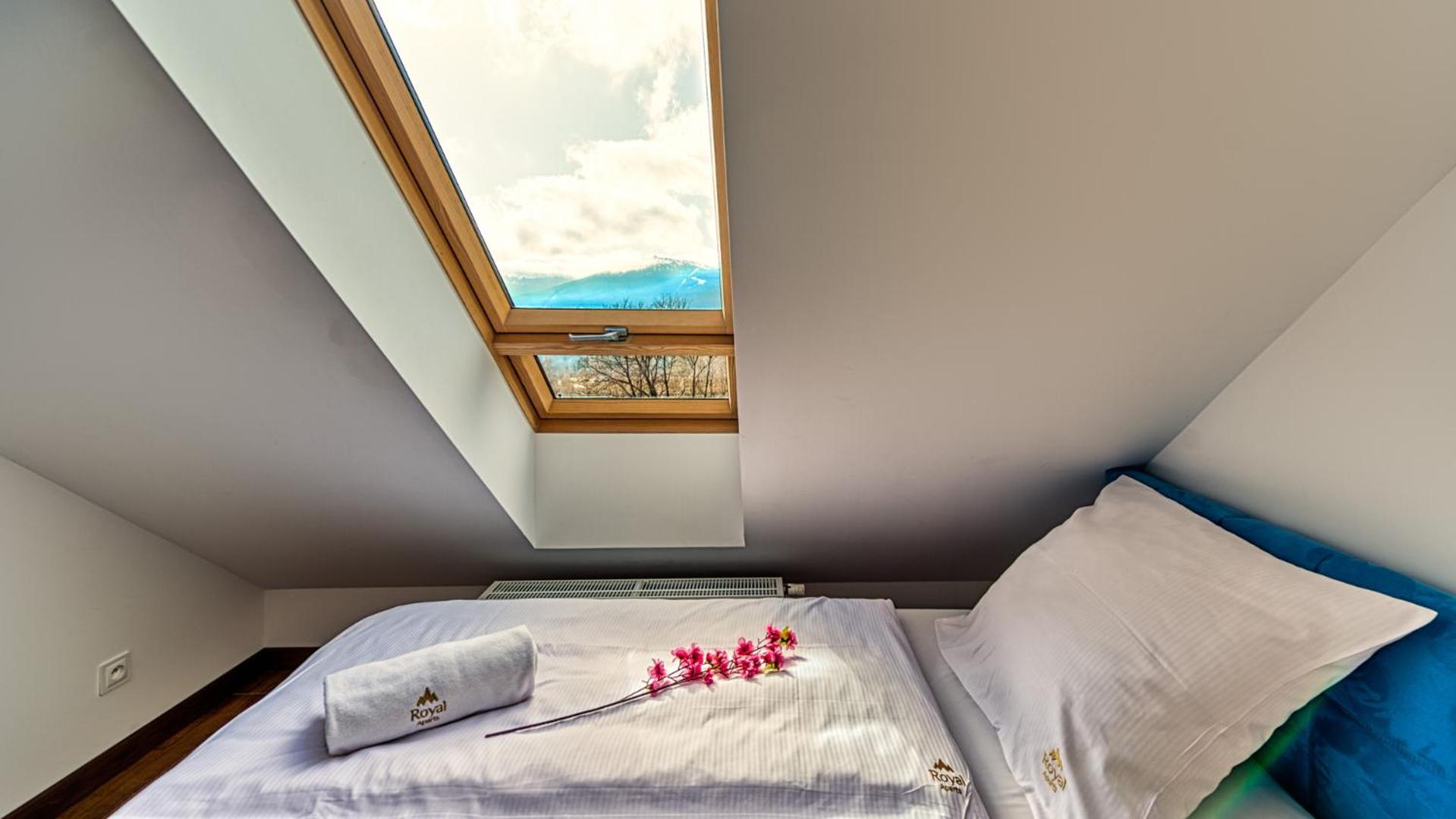Apartamenty ROYAL APARTS Widok 800 - z panoramą gór