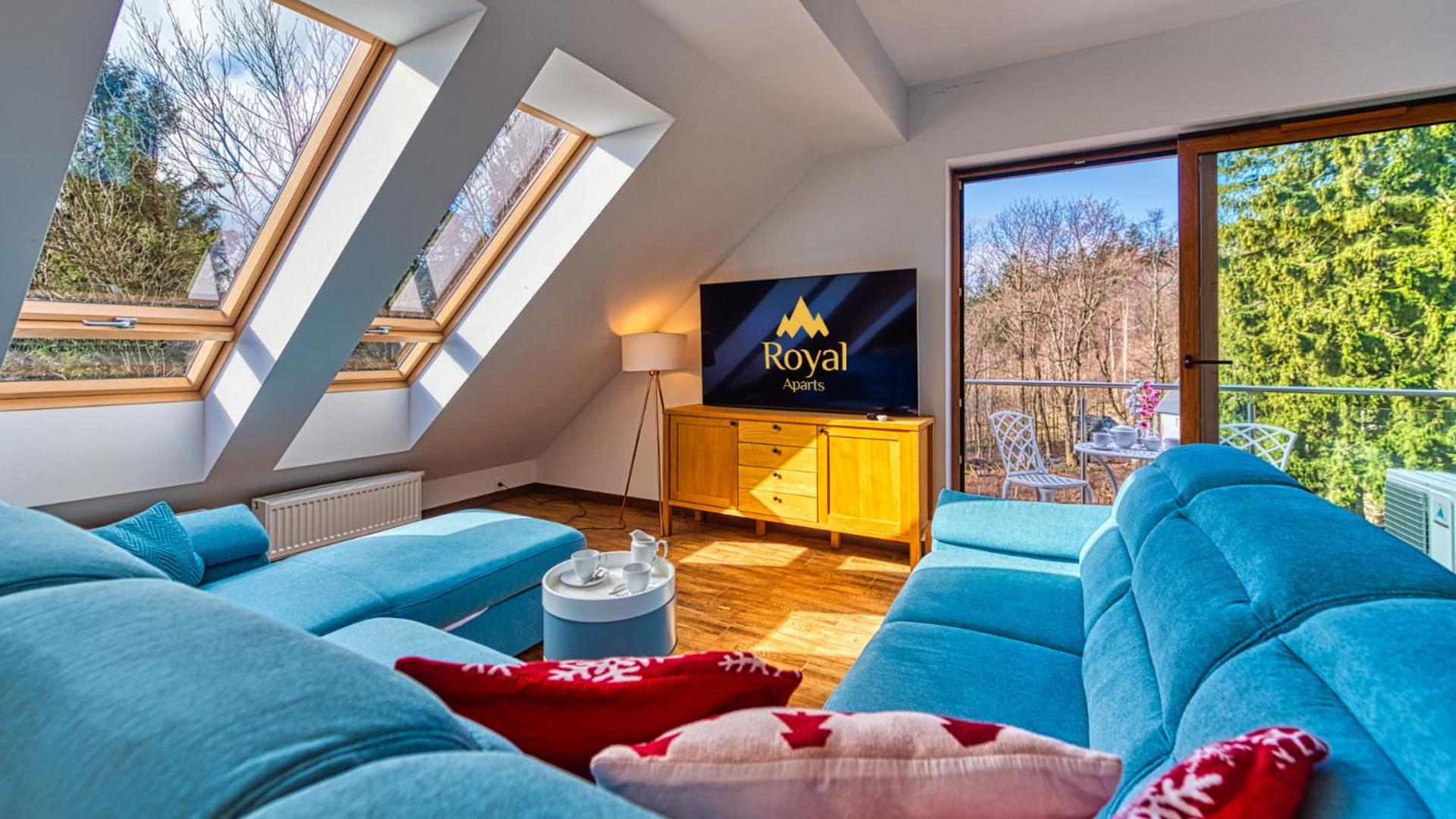 Apartamenty ROYAL APARTS Widok 800 - z panoramą gór