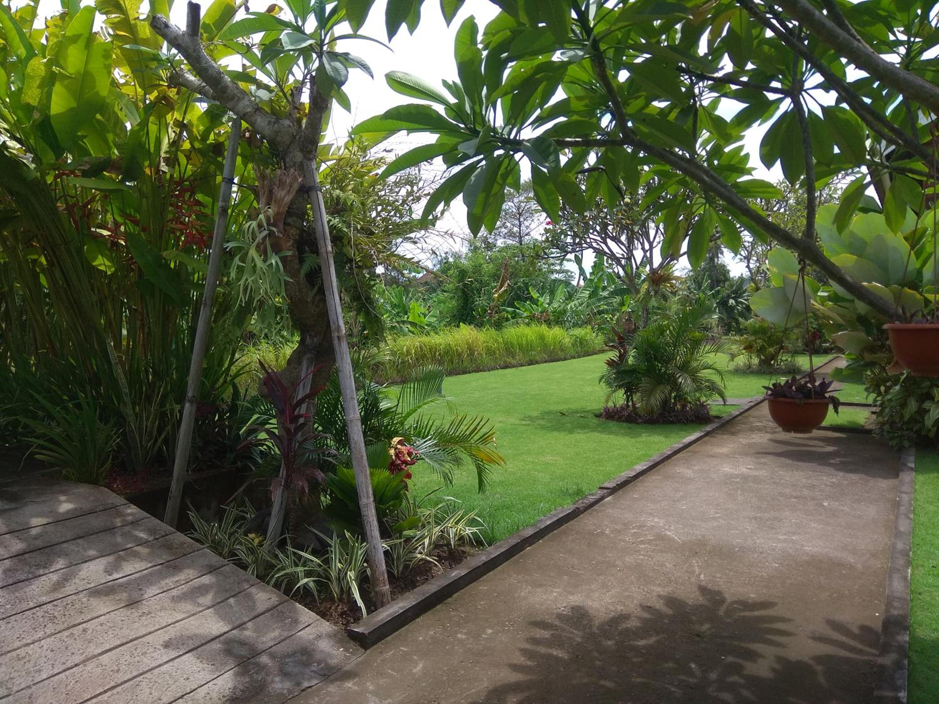Tamiu Guesthouse at Desa Wisata Keramas Near Keramas Surf Beach