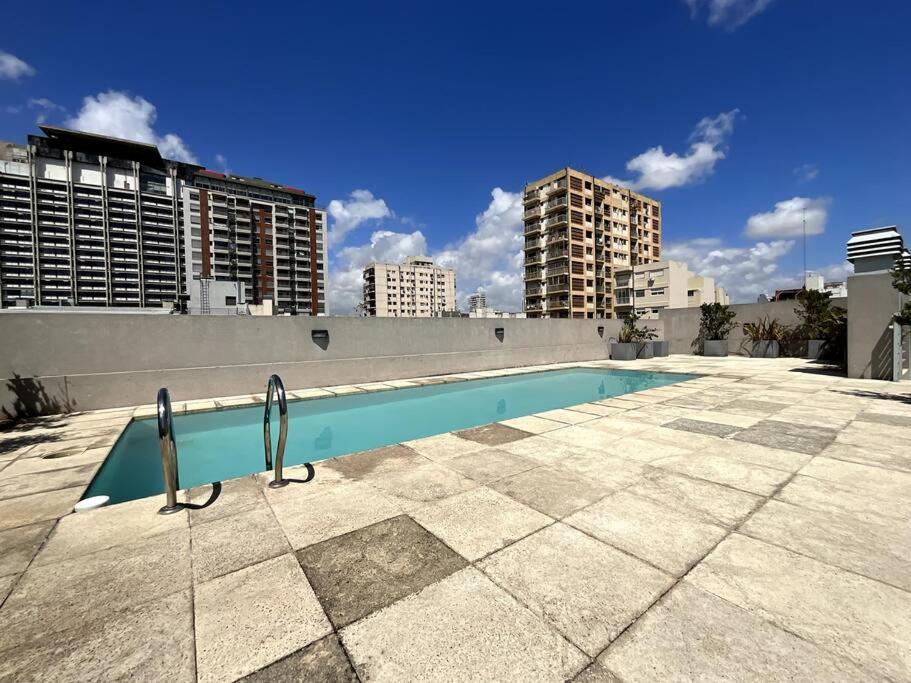 Luminoso studio con piscina en Palermo
