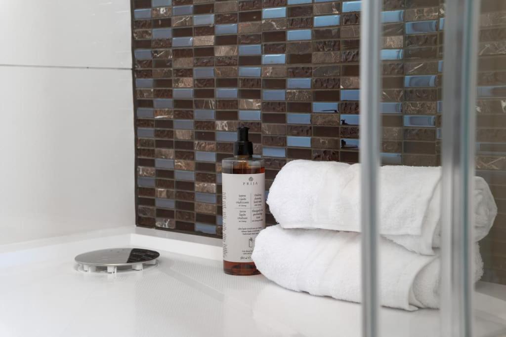Cavallo Business M - 1BD Apartments City Center