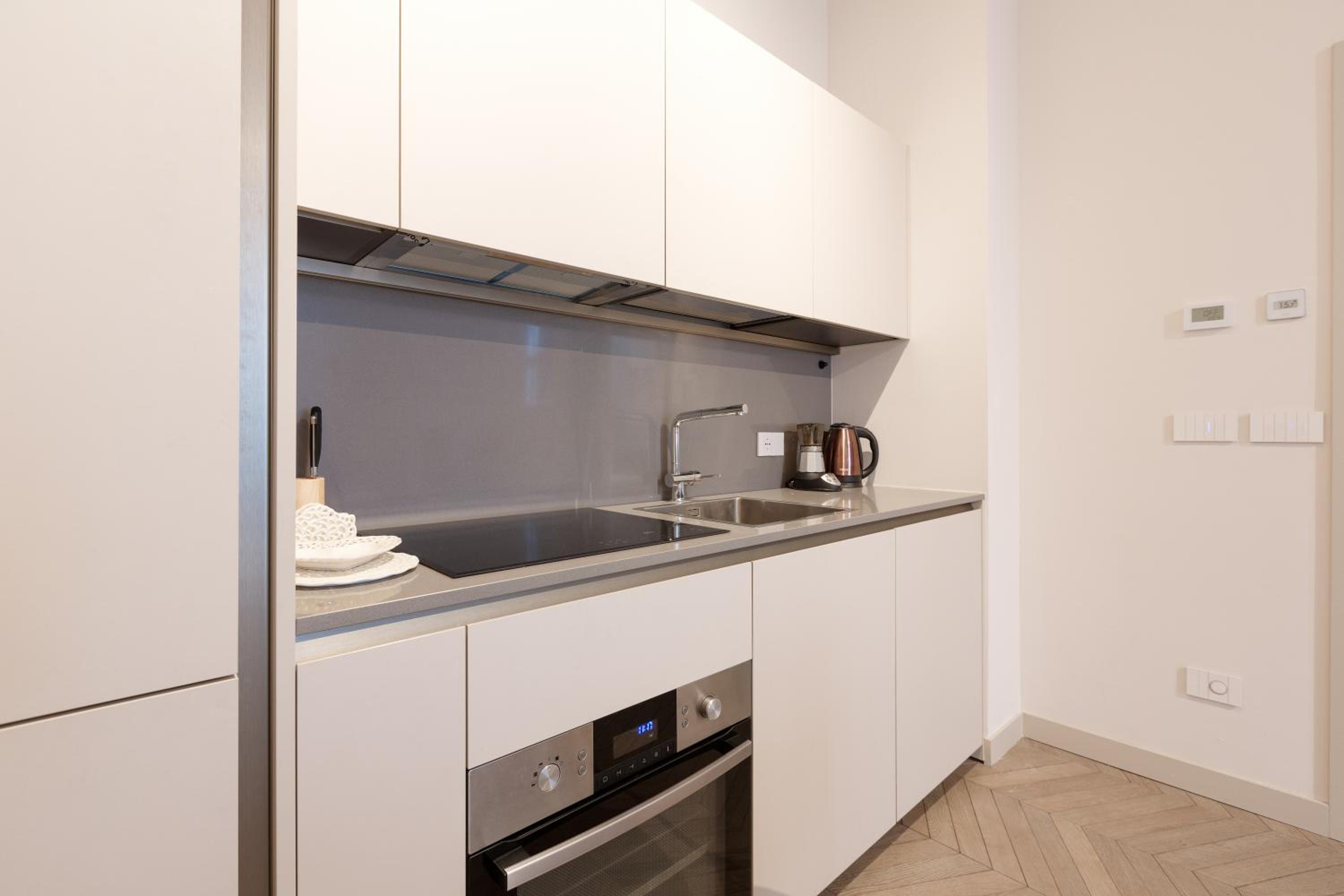 GuestHost - Cordusio Enchanting Apartment