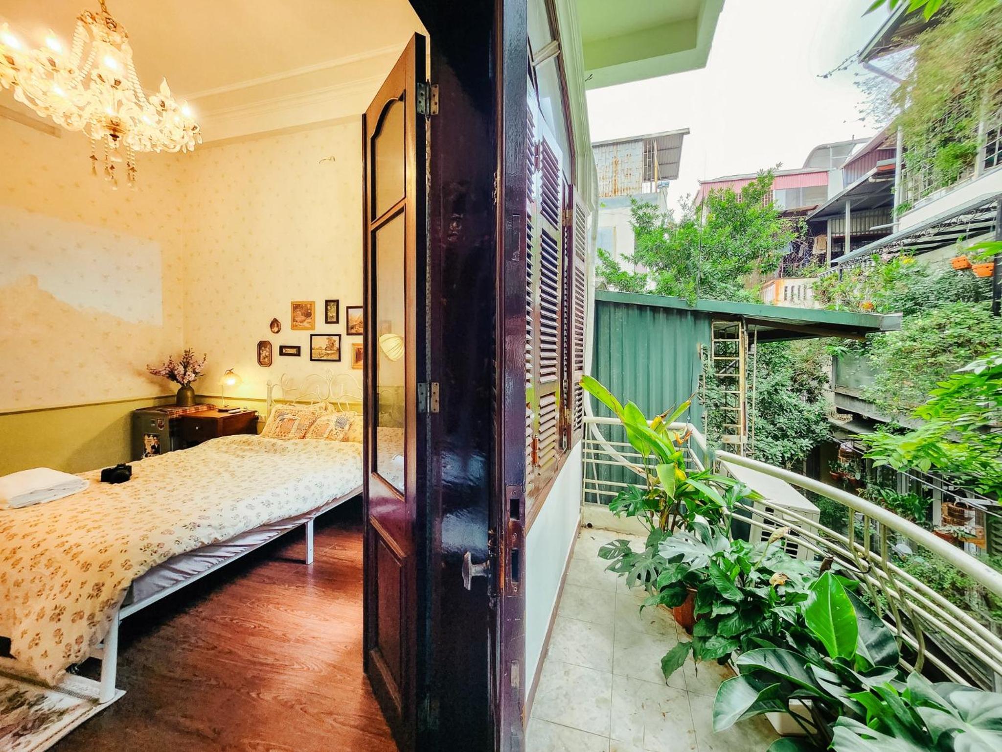 Quiet house near Old Quater 550m