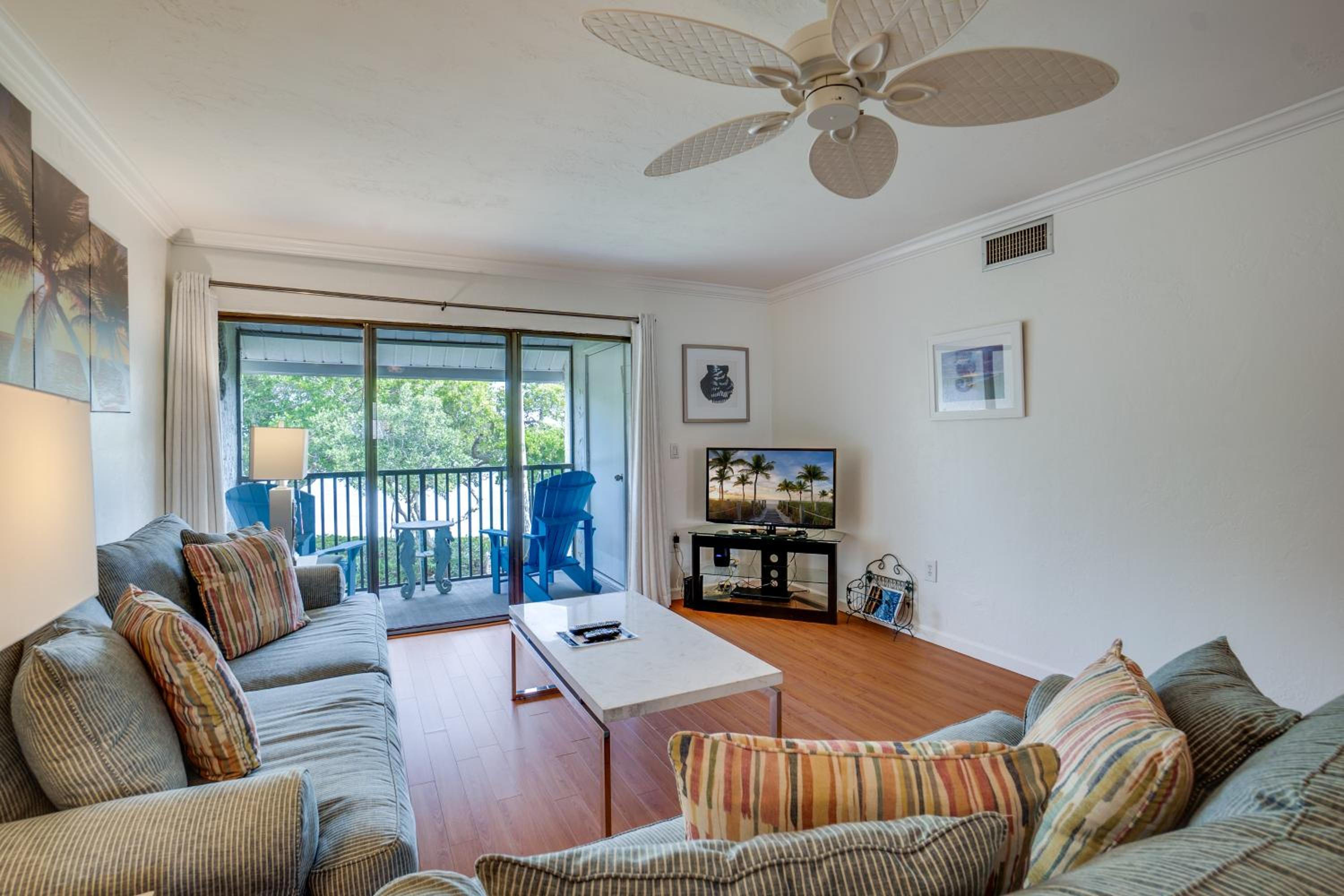 Run to the sun with amazing bay views view 4