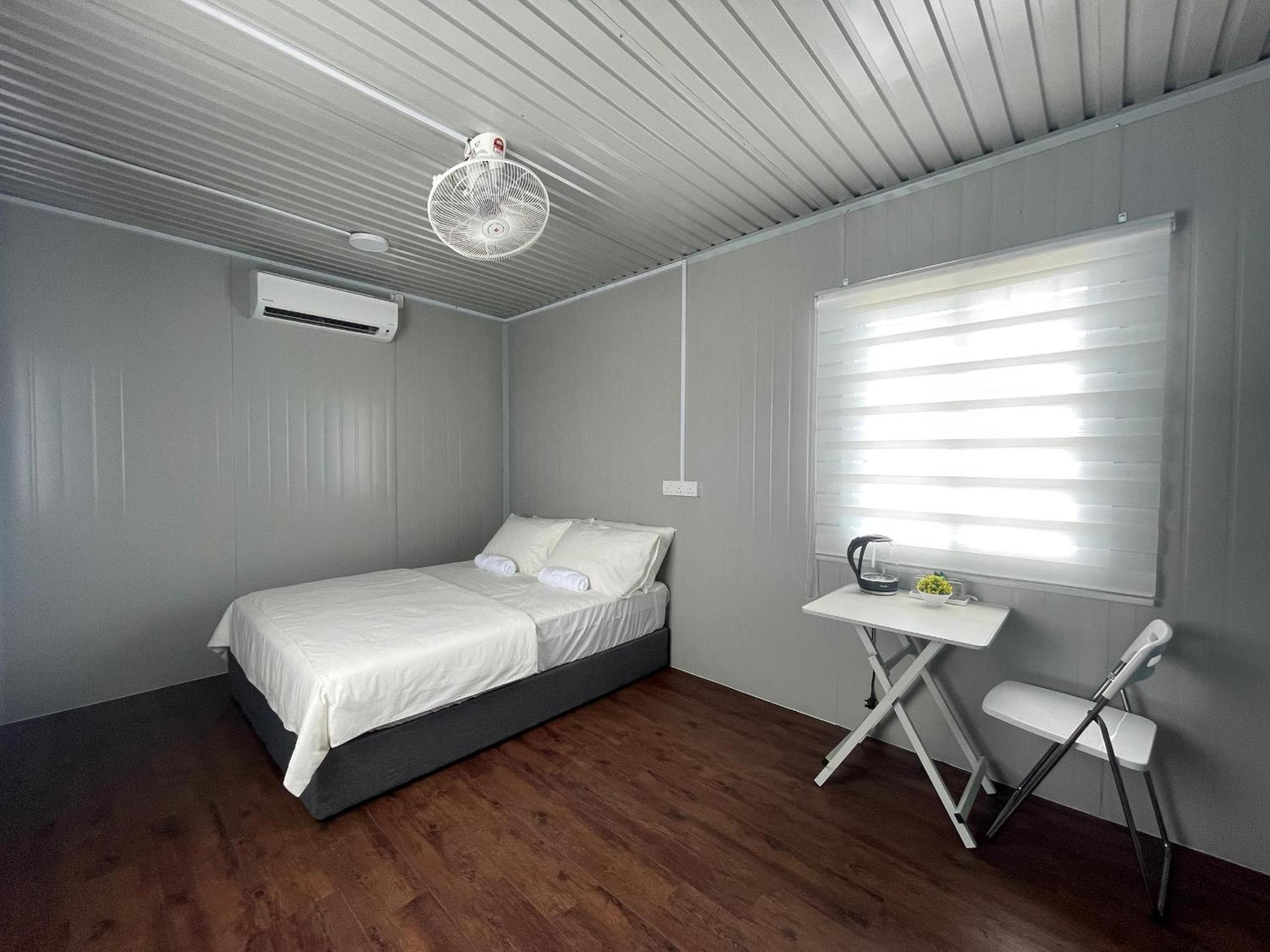Country Road Homestay